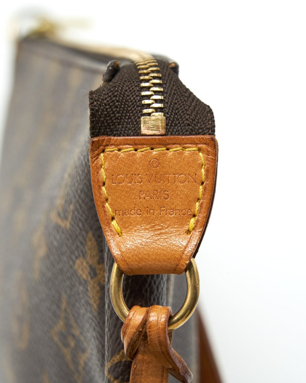 AAA Replica Louis Vuitton LV VINTAGE POCHETTE ACCESSORIES MONOGRAM CANVAS GHW