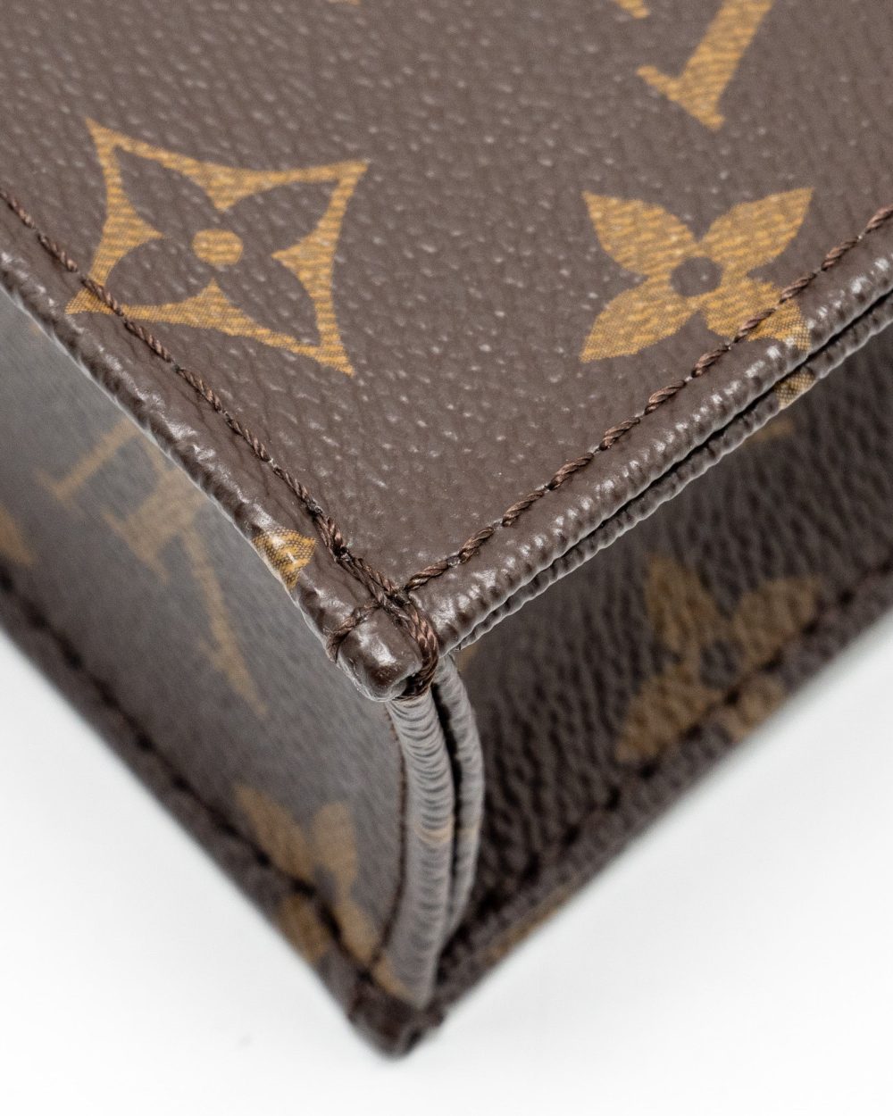 AAA Replica Louis Vuitton LV PETIT SAC PLAT MONOGRAM CANVAS GHW