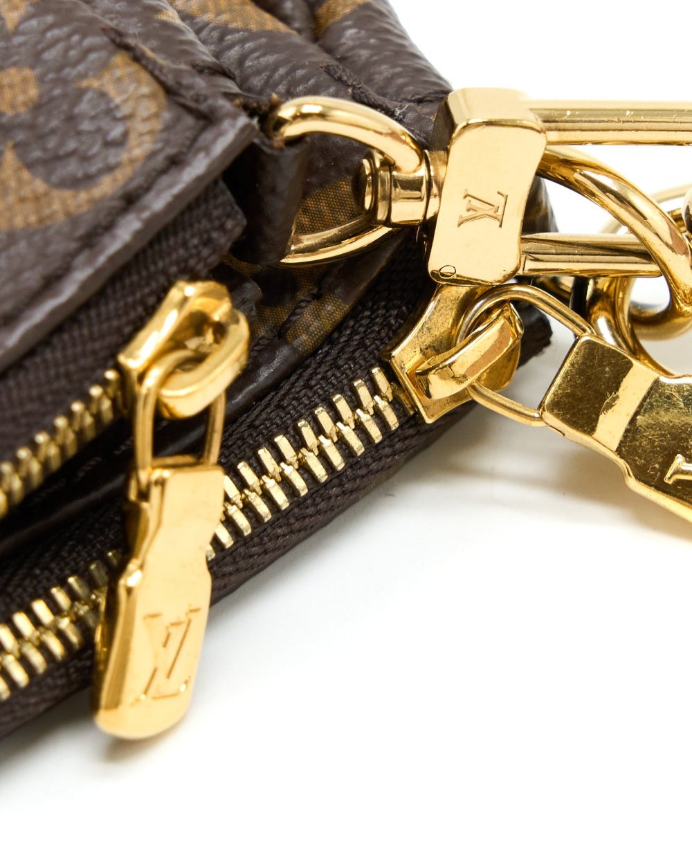 AAA Replica Louis Vuitton LV MULTI POCHETTE ACCESSORIES MONOGRAM CANVAS ROSE CLAIR GHW