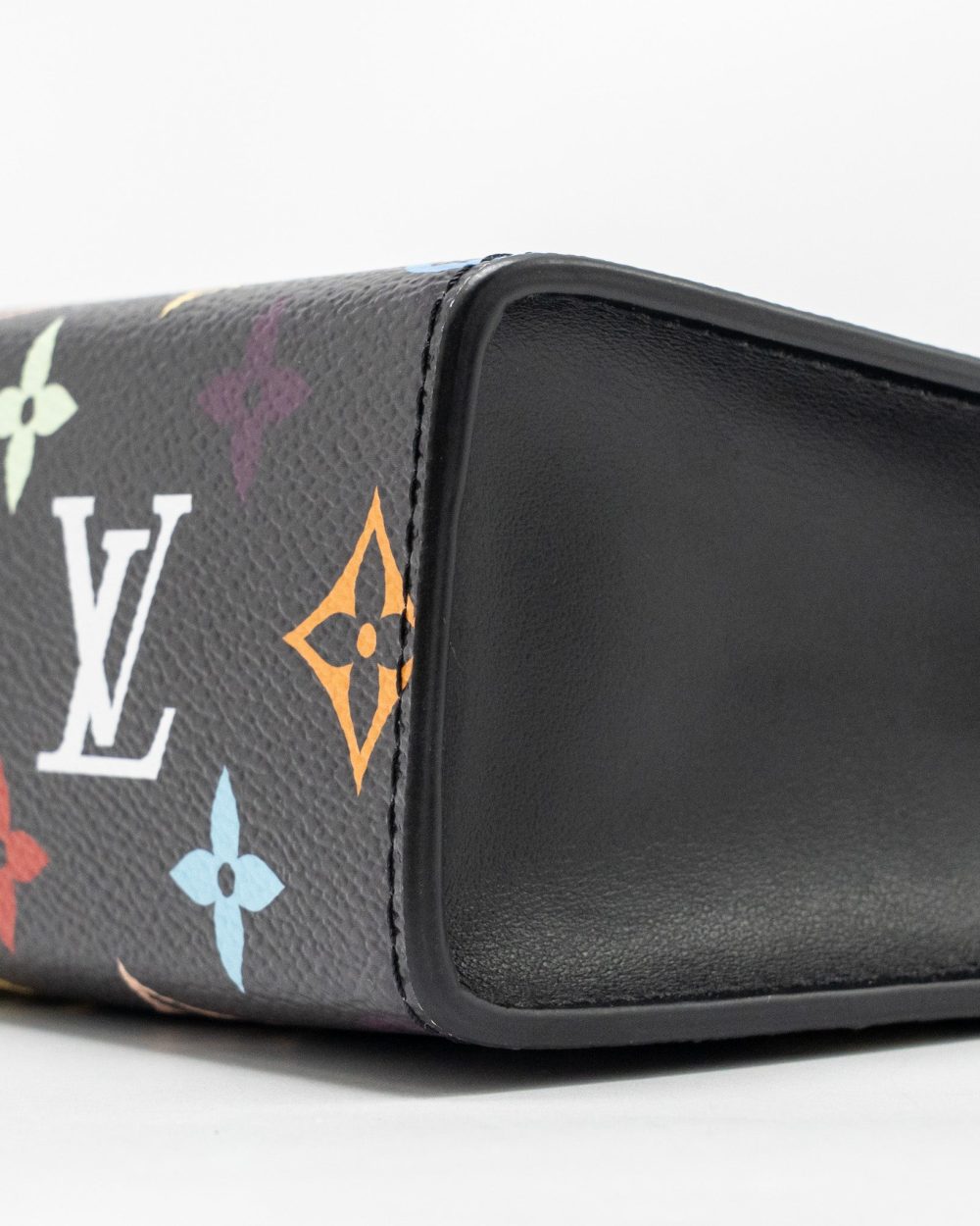 AAA Replica Louis Vuitton LV X TAKASHI MURAKAMI TOILETRY POUCH MONOGRAM CANVAS/LEATHER BLACK/MULTICOLOUR SHW