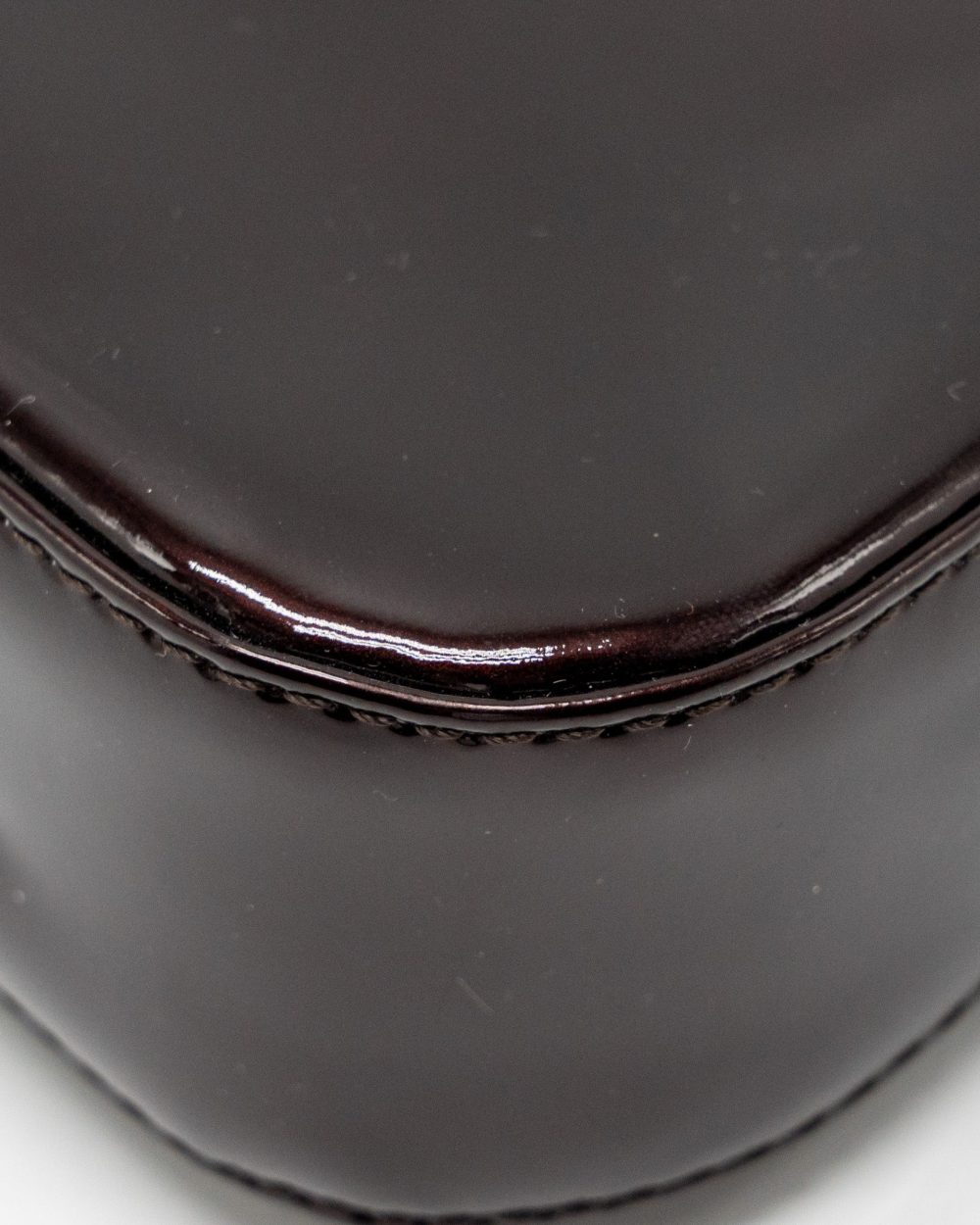 AAA Replica Louis Vuitton LV SOBE CLUTCH PATENT LEATHER DARK PURPLE GHW