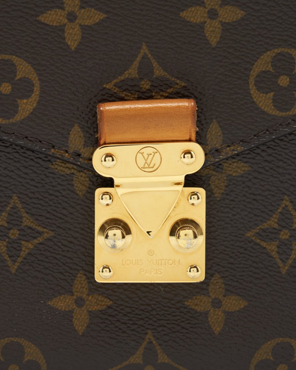AAA Replica Louis Vuitton LV POCHETTE MÉTIS MONOGRAM CANVAS YEAR 2015