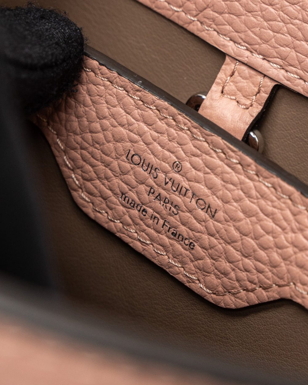 AAA Replica Louis Vuitton LV CAPUCINES BB TAURILLON CALFSKIN LIGHT PINK SHW
