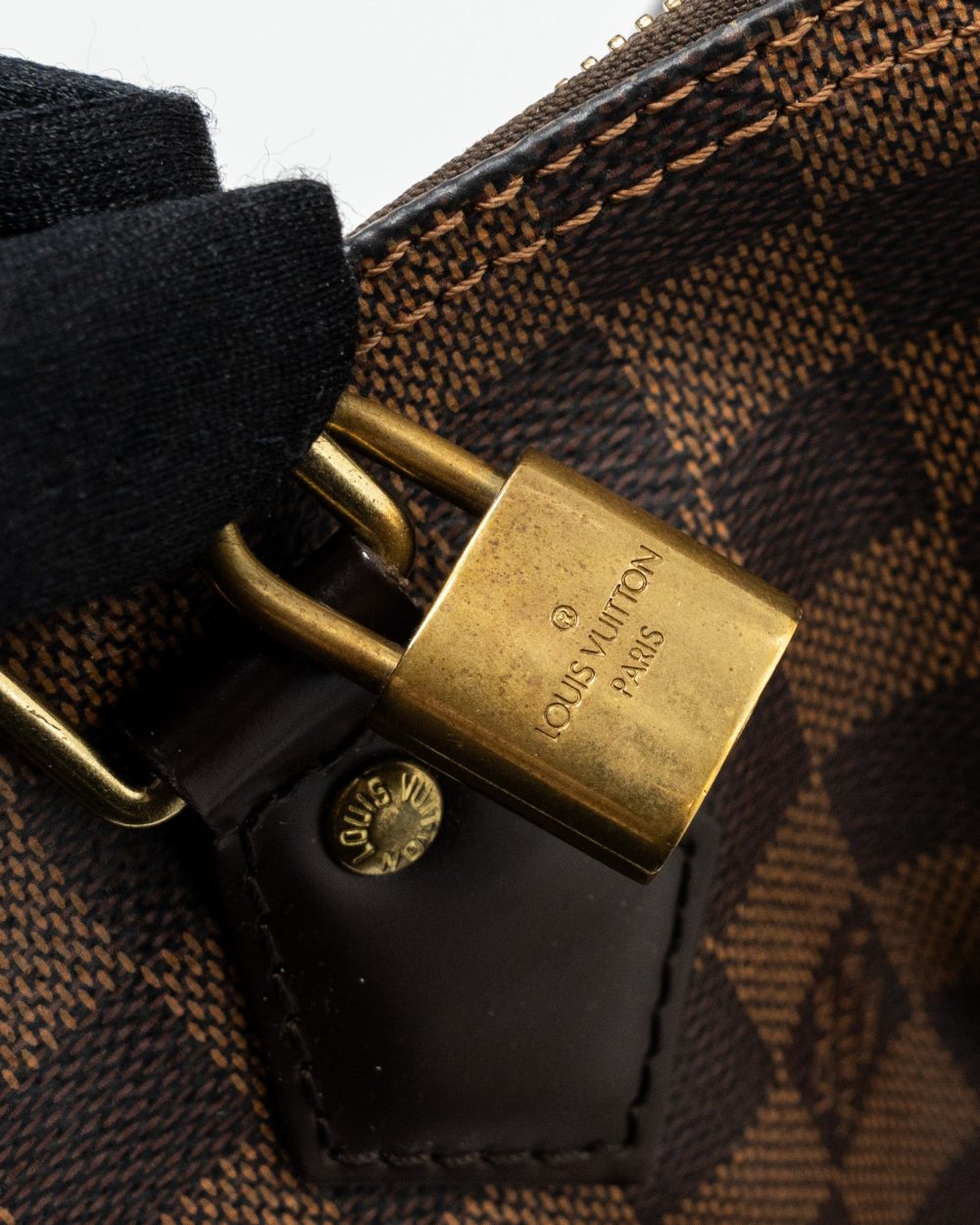 AAA Replica Louis Vuitton LV SPEEDY BANDOULIERE 30 DAMIER EBENE GHW