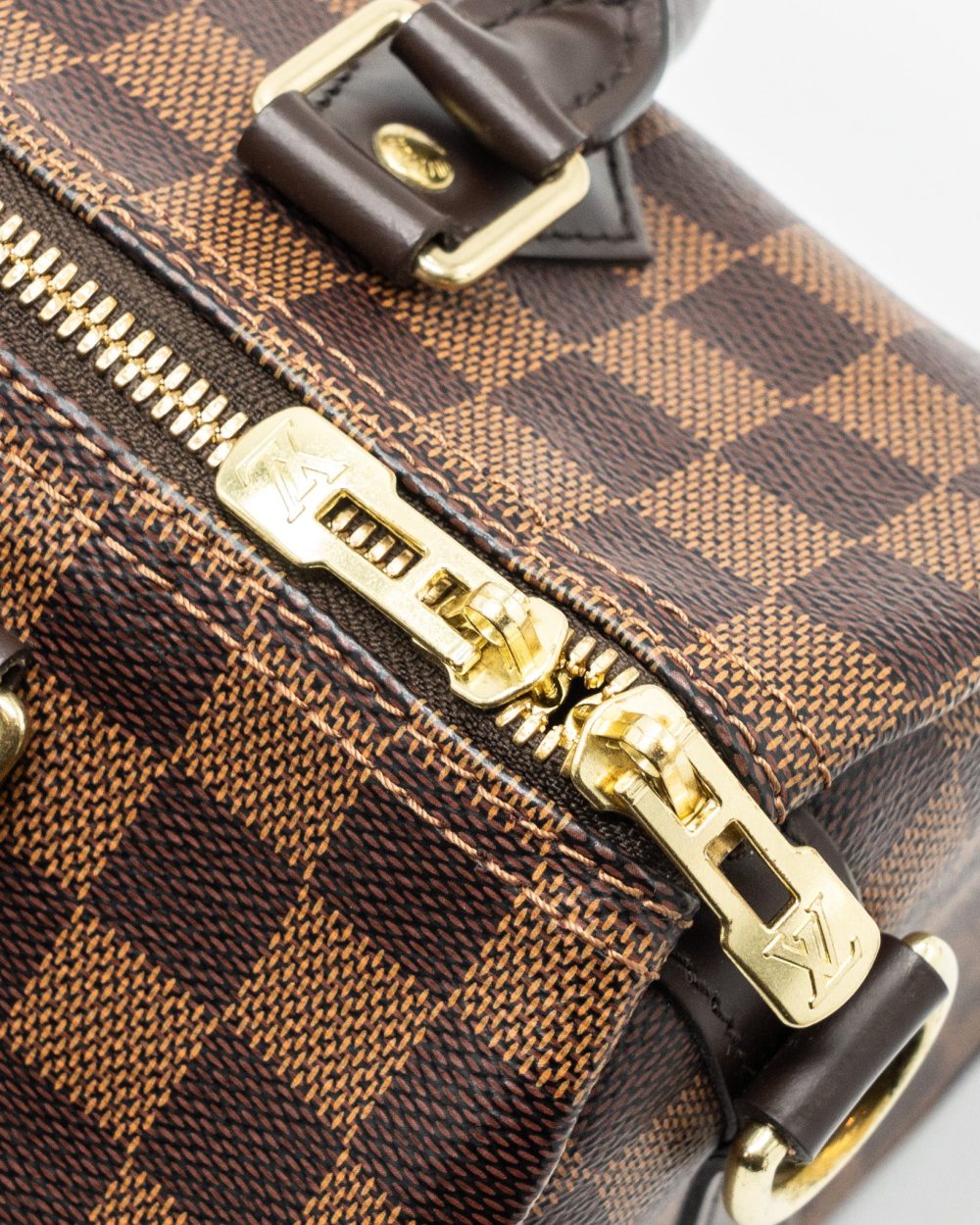 AAA Replica Louis Vuitton LV SPEEDY BANDOULIERE 25 DAMIER EBENE CANVAS GHW (NEW VERSION)