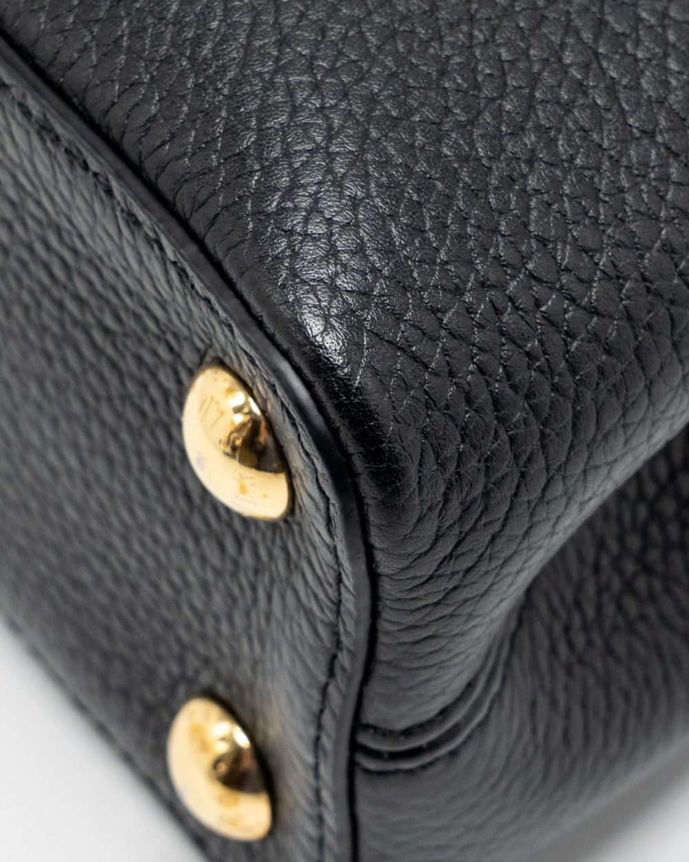 AAA Replica Louis Vuitton LV CAPUCINES BB WITH MONOGRAM FLOWER EMBELLISHMENTS TAURILLON BLACK GHW