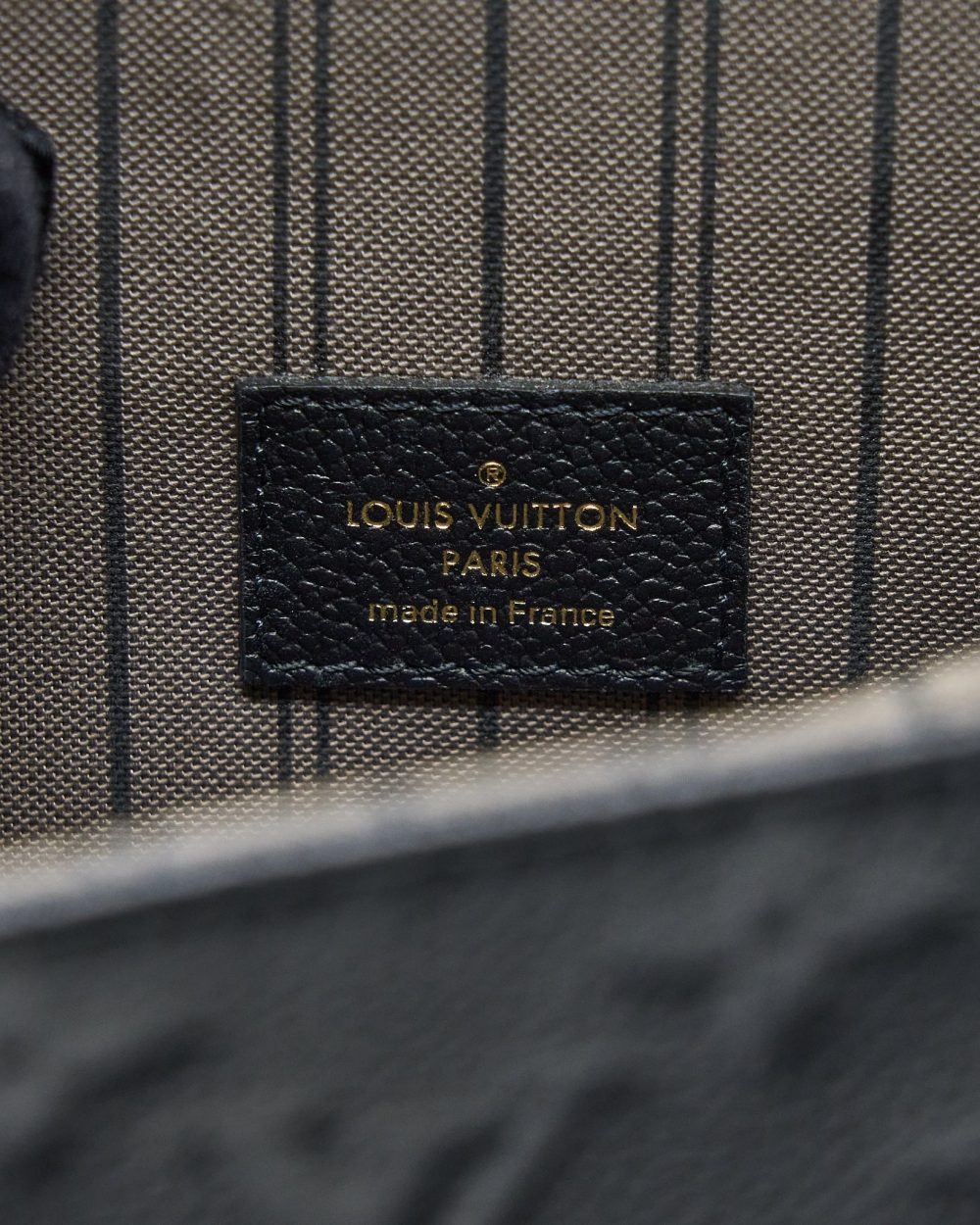 AAA Replica Louis Vuitton LV POCHETTE MÉTIS MONOGRAM EMPREINTE BLACK GHW