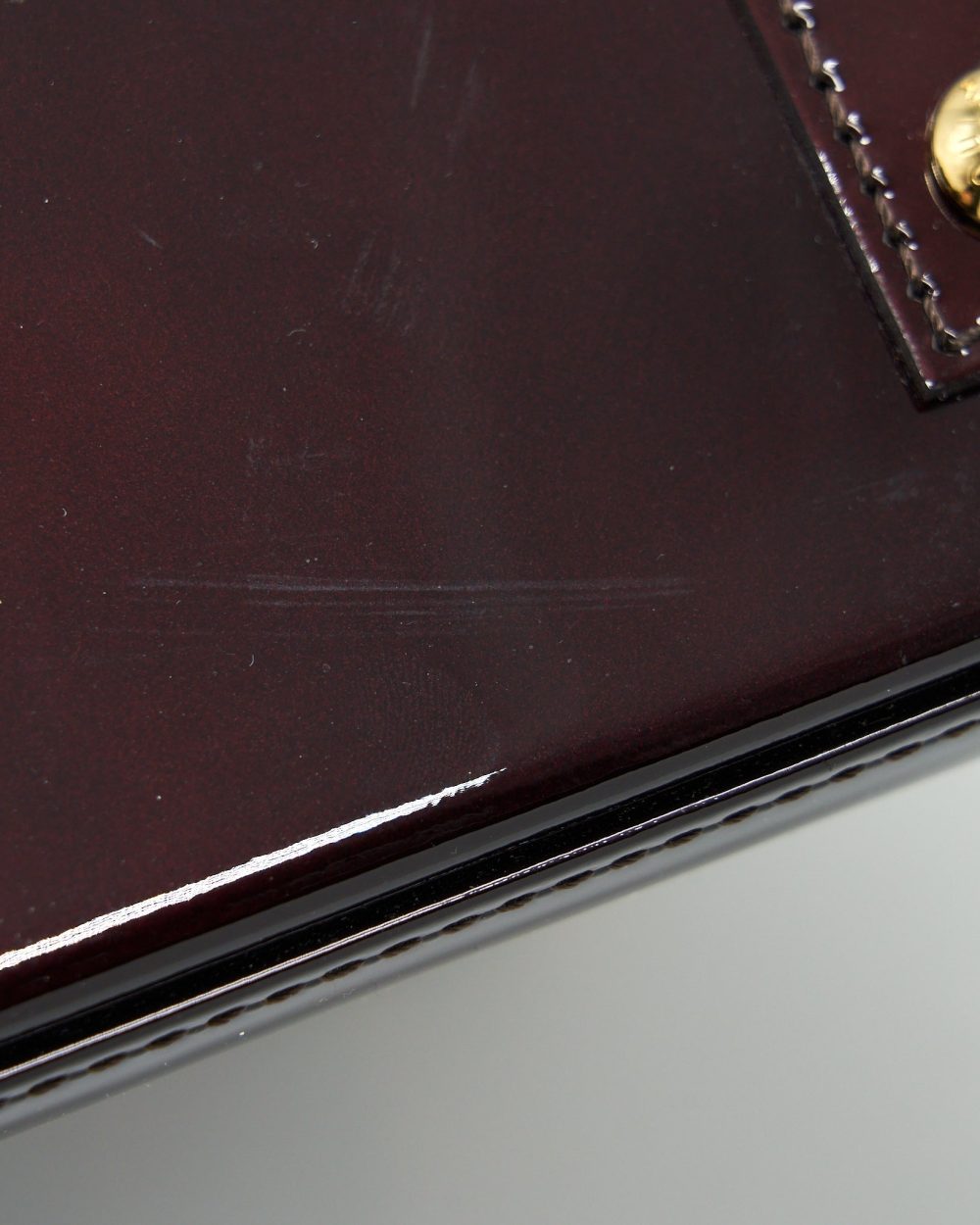 AAA Replica Louis Vuitton LV ALMA BB PATENT AMARANTE RAYE GHW