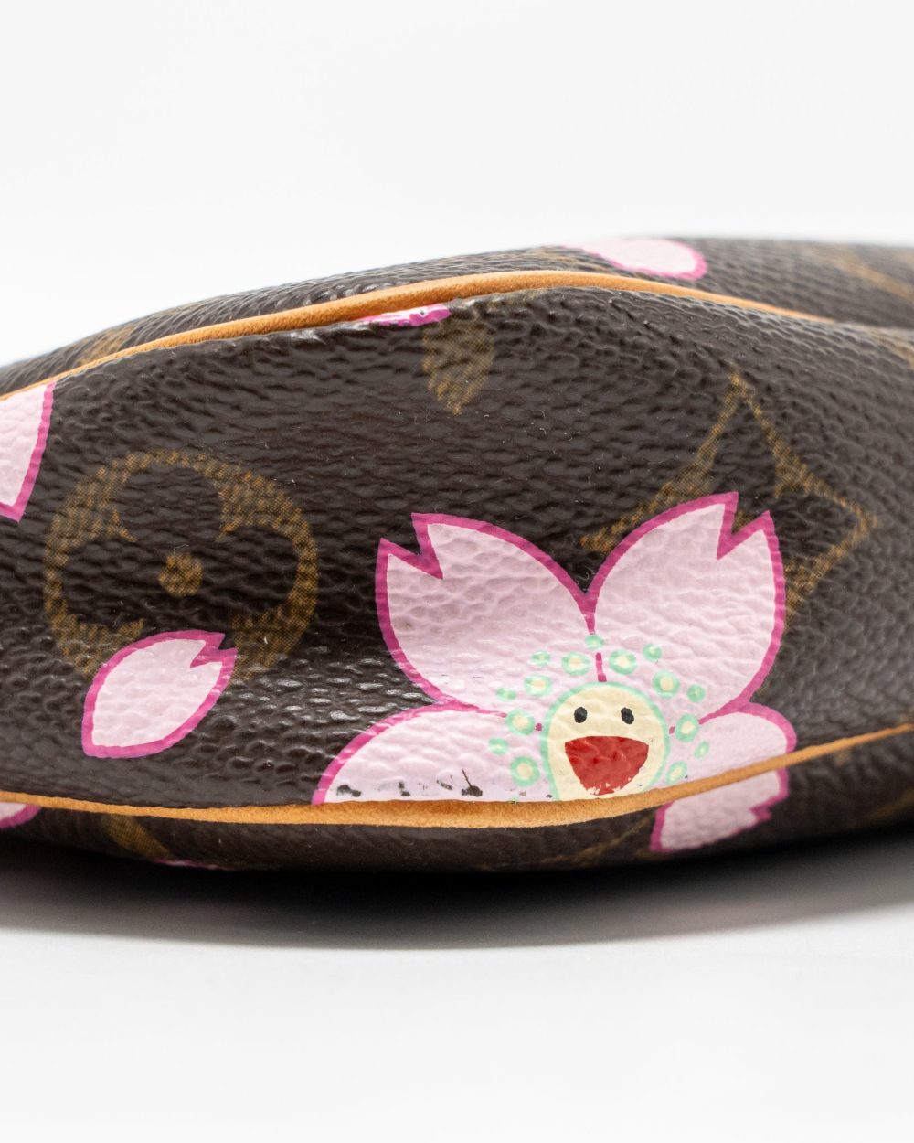 AAA Replica Louis Vuitton LV VINTAGE TAKASHI MURAKAMI CHERRY BLOSSOM POCHETTE ACCESSORIES MONOGRAM MULTICOLOUR GHW