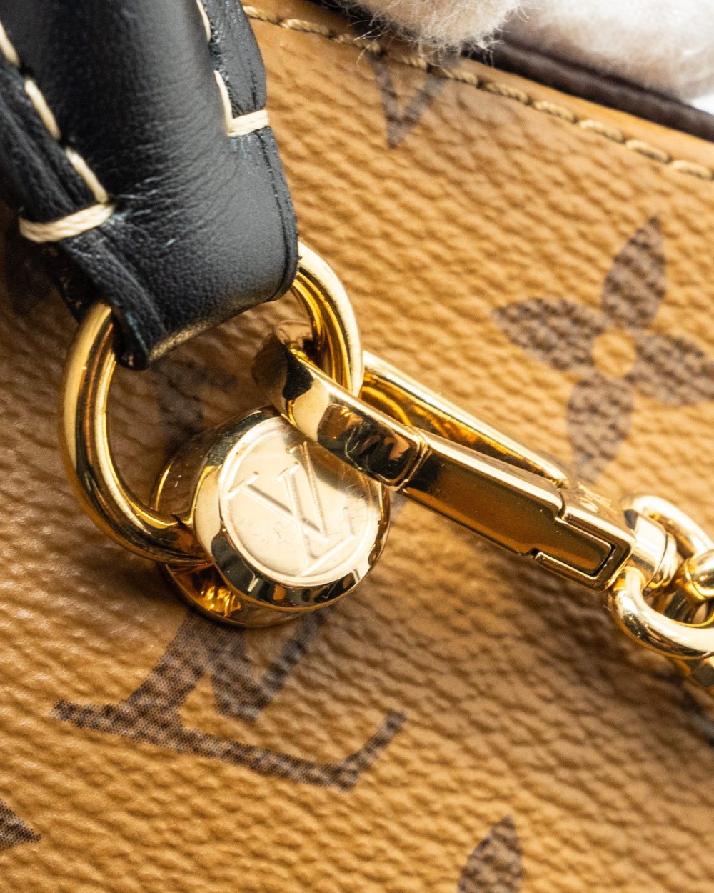 AAA Replica Louis Vuitton LV SQUARE BAG MONOGRAM REVERSE CANVAS GHW