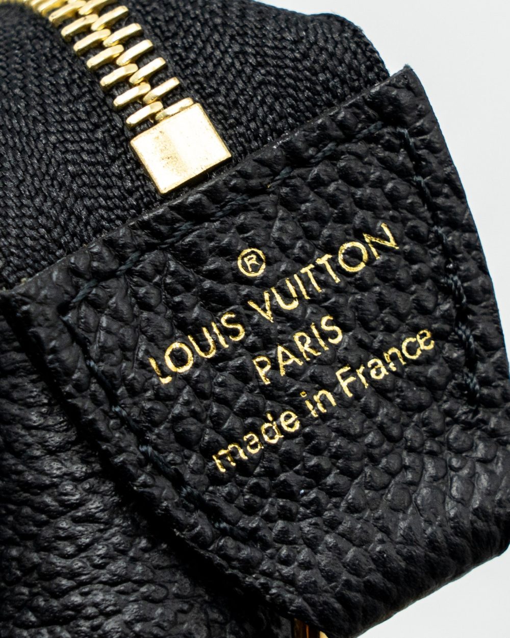 AAA Replica Louis Vuitton LV MINI POCHETTE ACCESSORIES BICOLOUR MONOGRAM EMPREINTE LEATHER GHW (NEW VERSION)