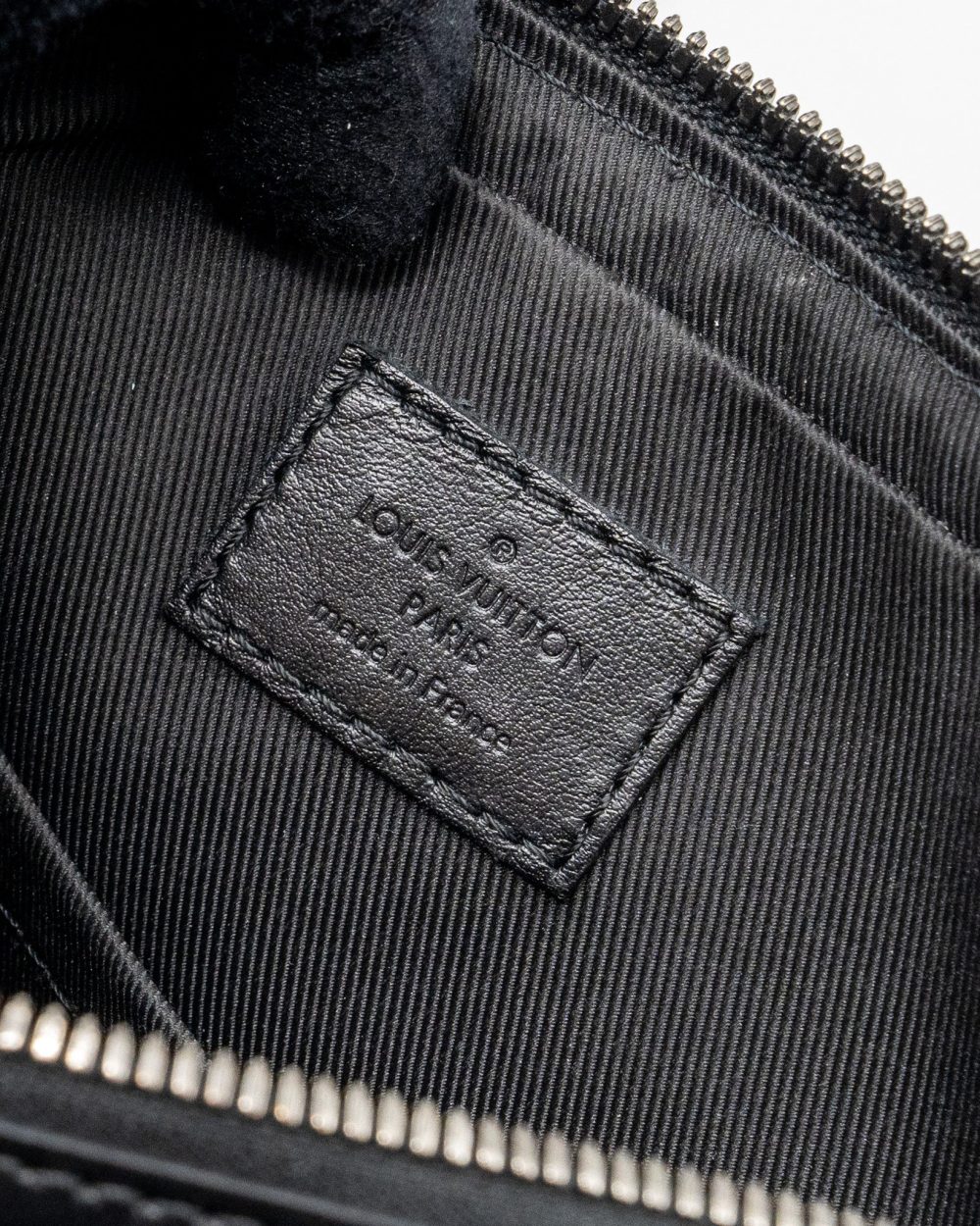 AAA Replica Louis Vuitton LV TRIO MESSENGER BAG MONOGRAM ECLIPSE SHW