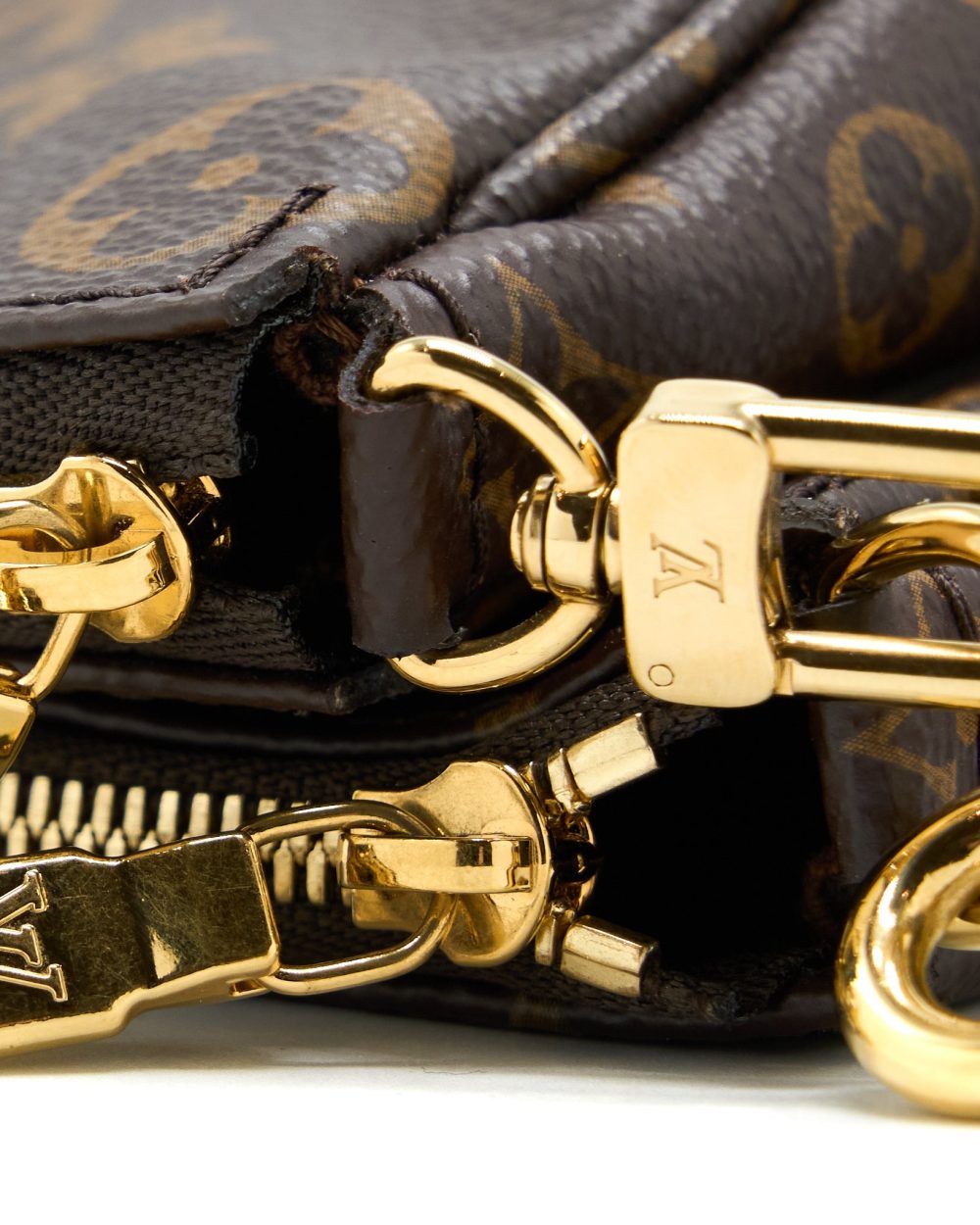AAA Replica Louis Vuitton LV MULTI POCHETTE ACCESSORIES MONOGRAM CANVAS KHAKI STRAP GHW (NEW VERSION)