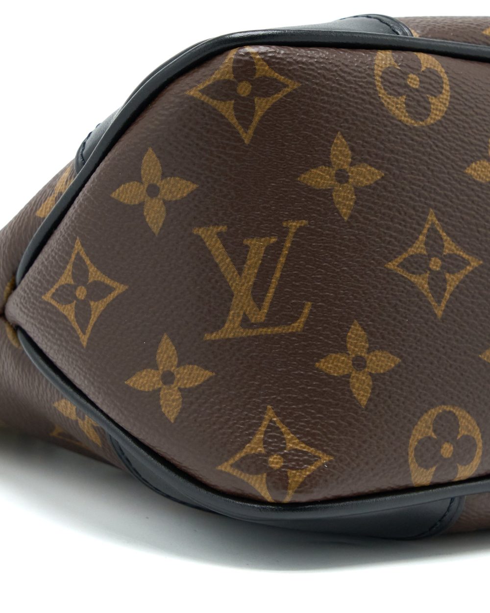 AAA Replica Louis Vuitton LV BOULOGNE BAG MONOGRAM CANVAS/BLACK GHW (NEW VERSION)