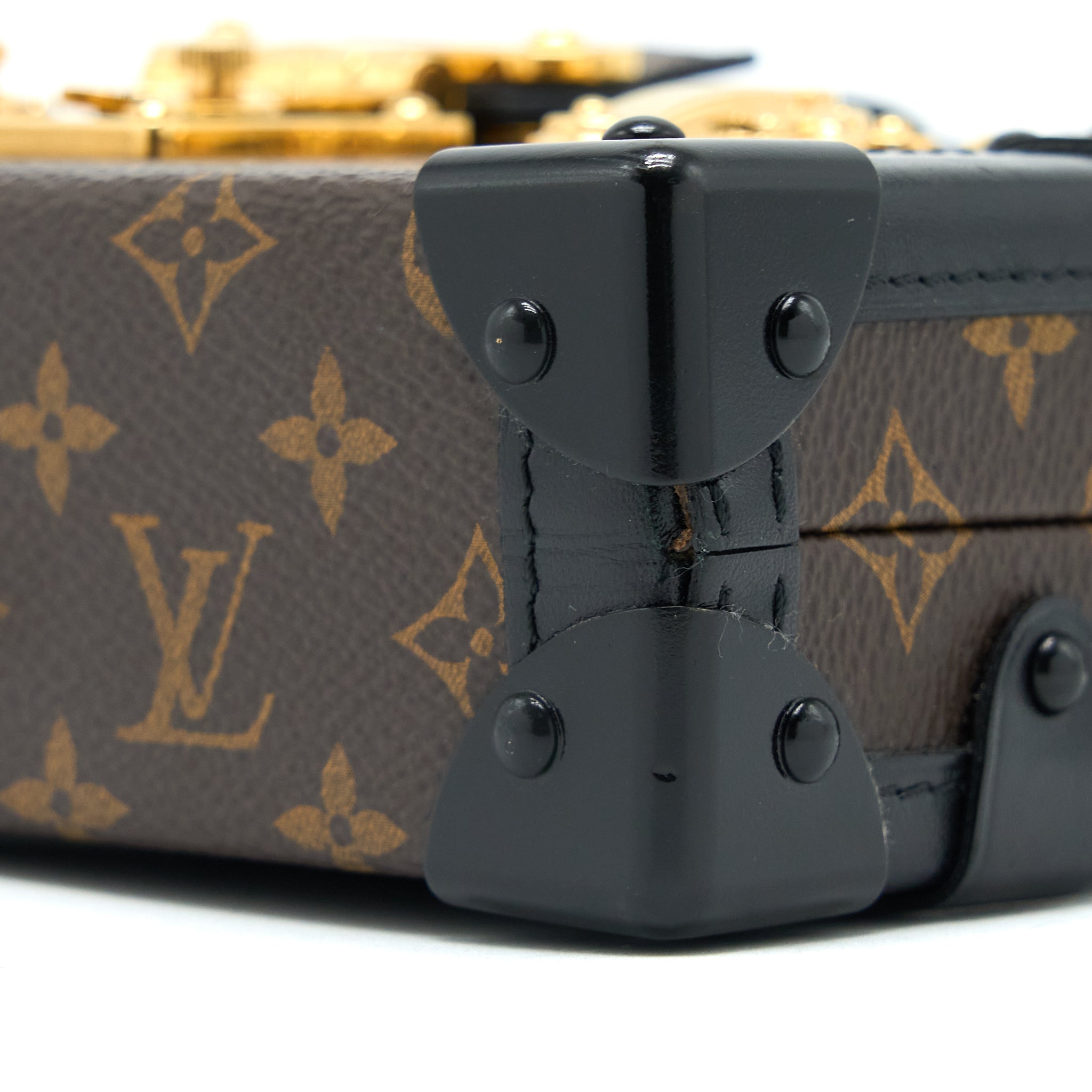 AAA Replica Louis Vuitton LV PETITE MALLE MONOGRAM CANVAS GHW