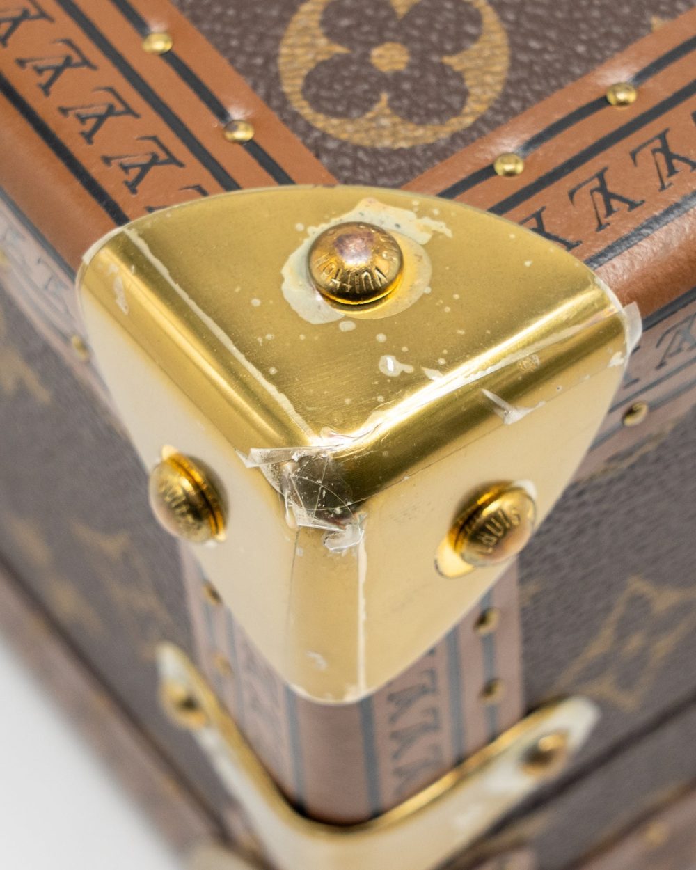 AAA Replica Louis Vuitton LV COFFRET JOAILLERIE MONOGRAM CANVAS ROUGE FUSION