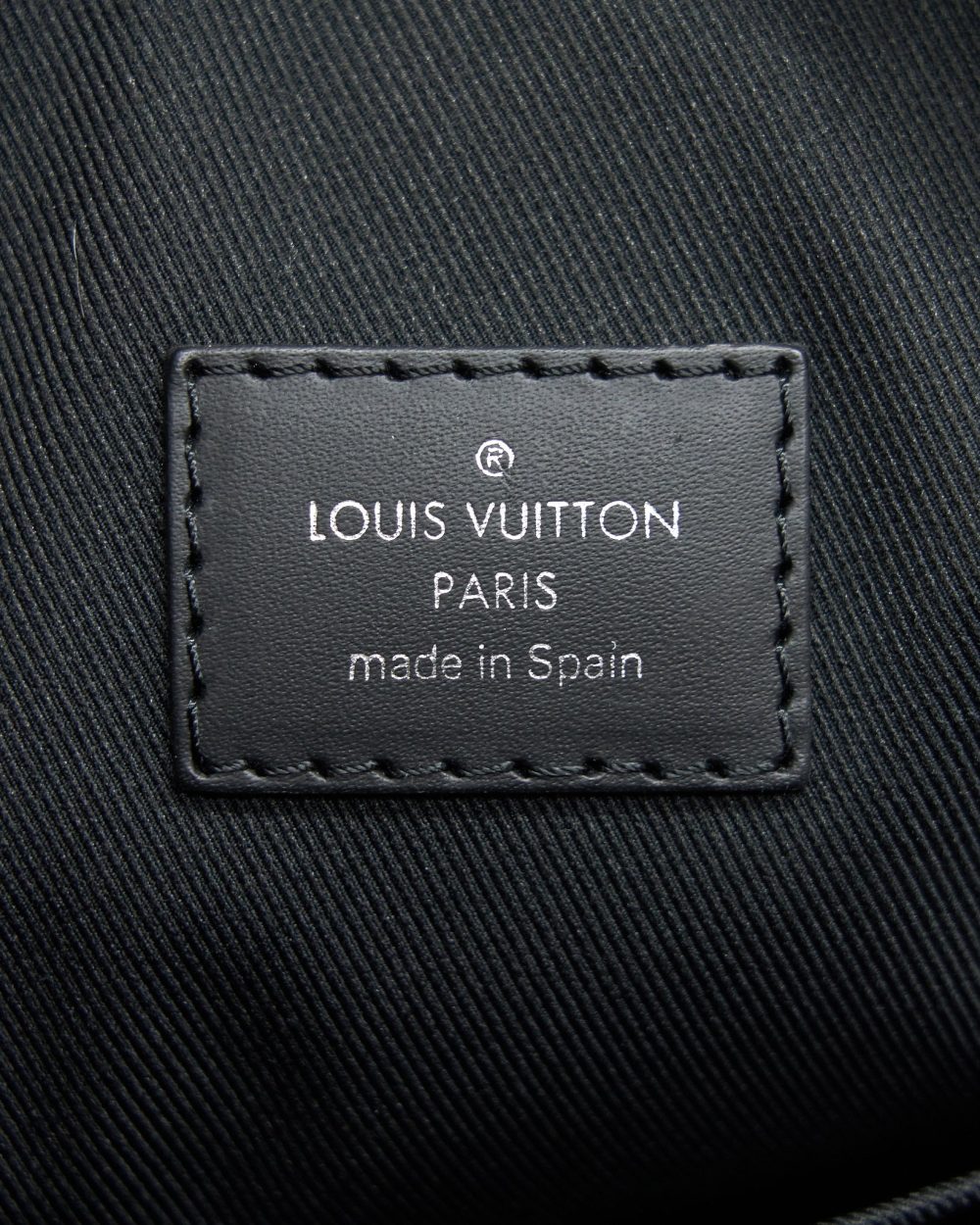 AAA Replica Louis Vuitton LV DAYTON PM MEN'S MESSENGER BAG