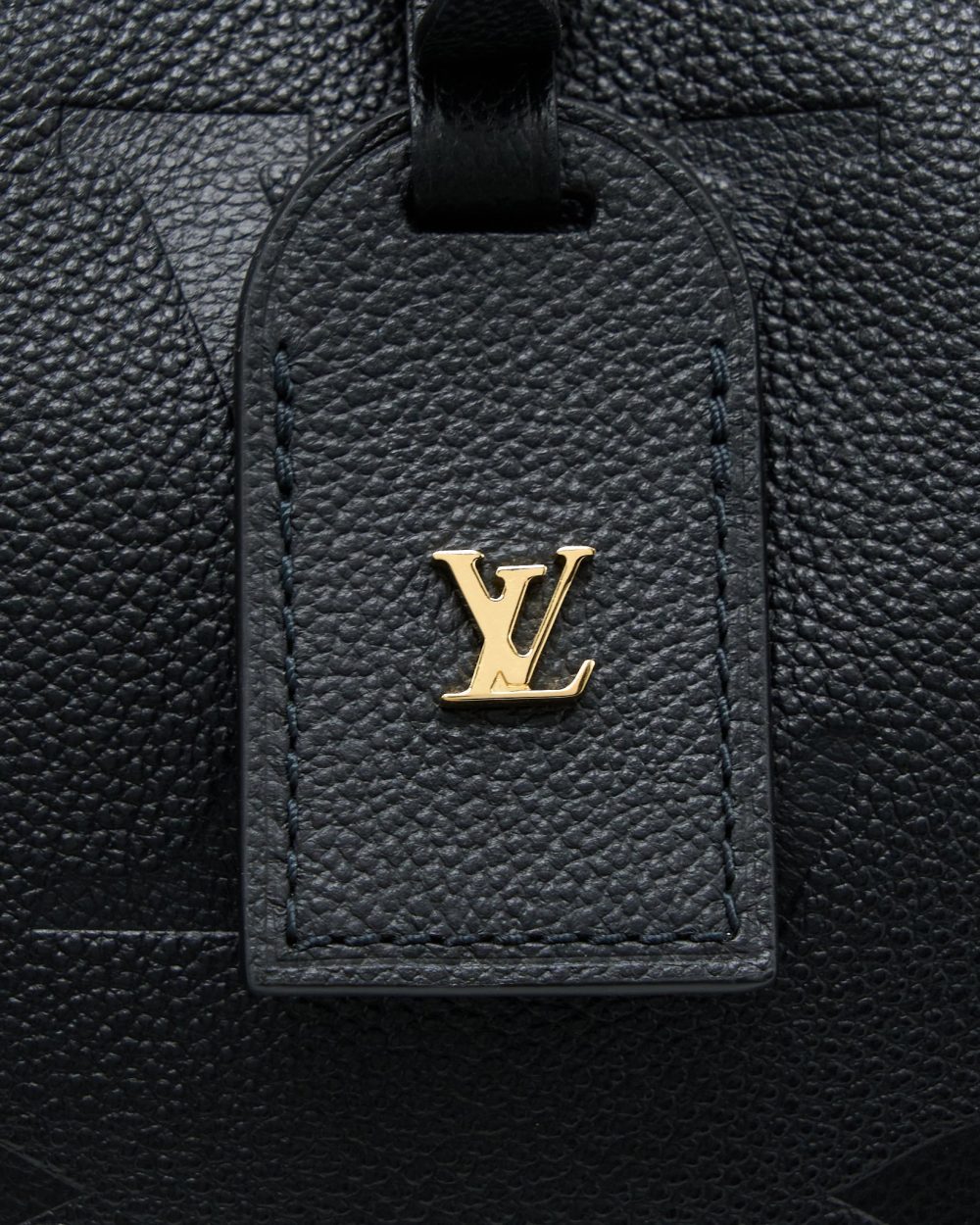 AAA Replica Louis Vuitton LV CARRYALL MM EMPREINTE BLACK GHW (NEW VERSION)