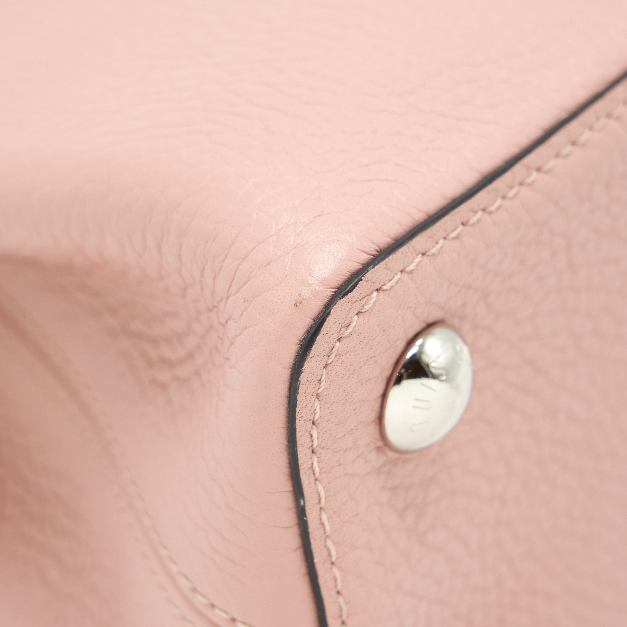 AAA Replica Louis Vuitton LV CAPUCINES BB LIGHT PINK SHW