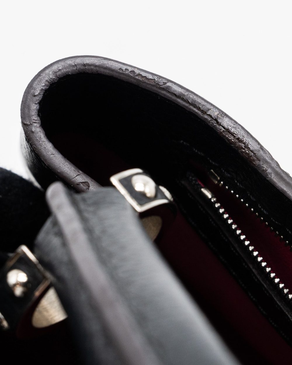 AAA Replica Louis Vuitton LV CAPUCINES PM CALFSKIN BLACK SHW