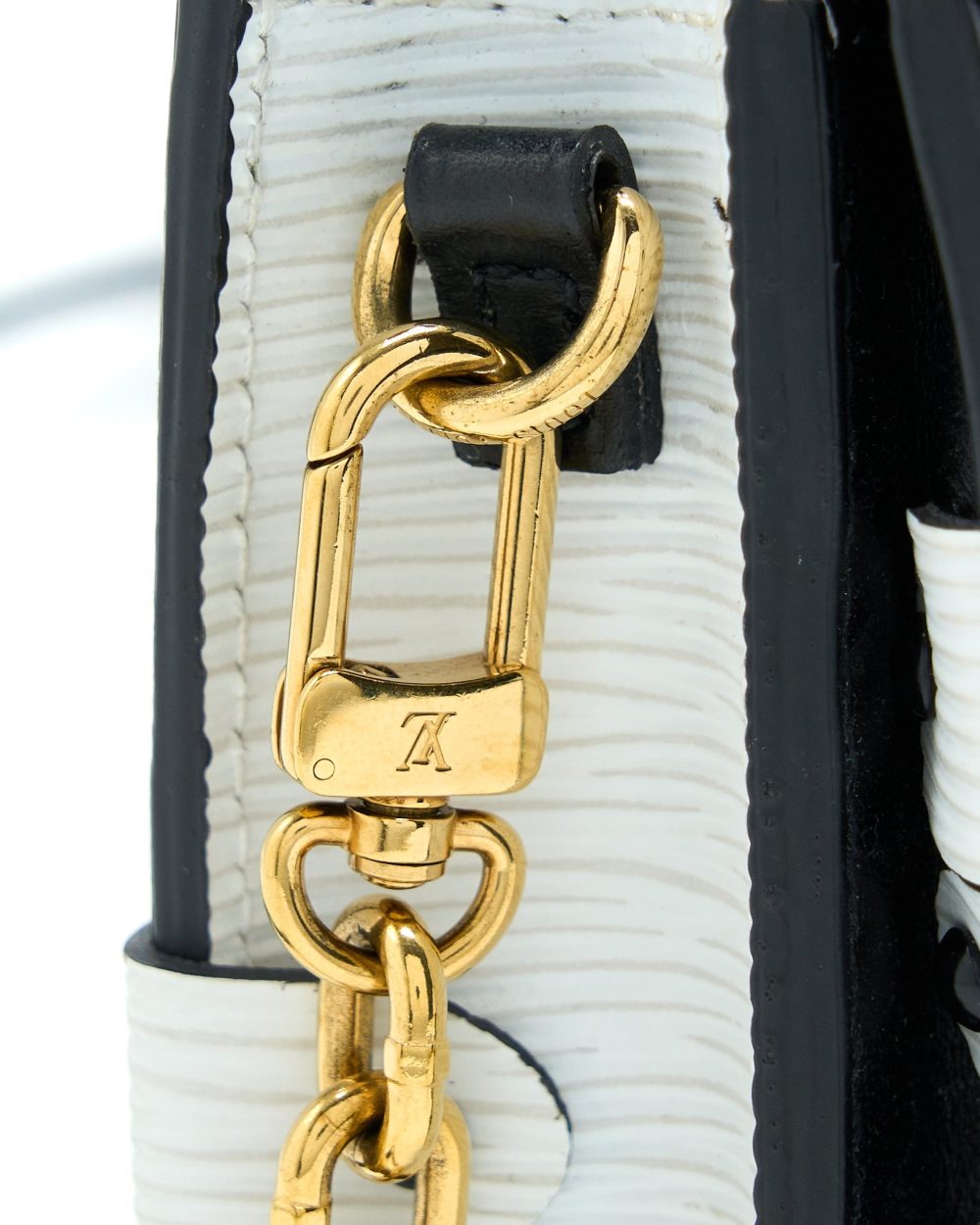 AAA Replica Louis Vuitton LV TRUNK CLUTCH EPI BLACK/WHITE GHW