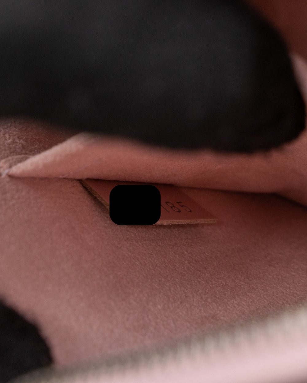 AAA Replica Louis Vuitton LV ALMA BB EPI LIGHT PINK SHW