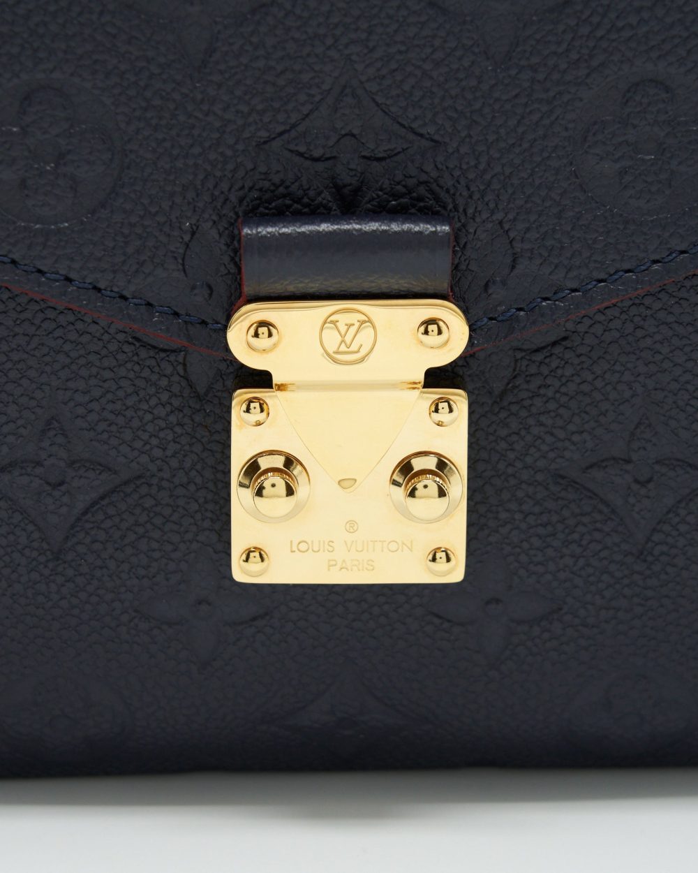 AAA Replica Louis Vuitton LV POCHETTE MÉTIS MONOGRAM EMPREINTE MARINE ROUGE GHW