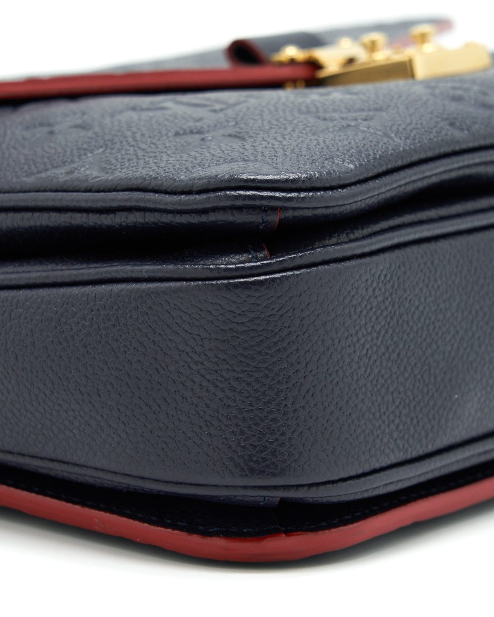 AAA Replica Louis Vuitton LV POCHETTE MÉTIS MONOGRAM EMPREINTE MARINE ROUGE GHW