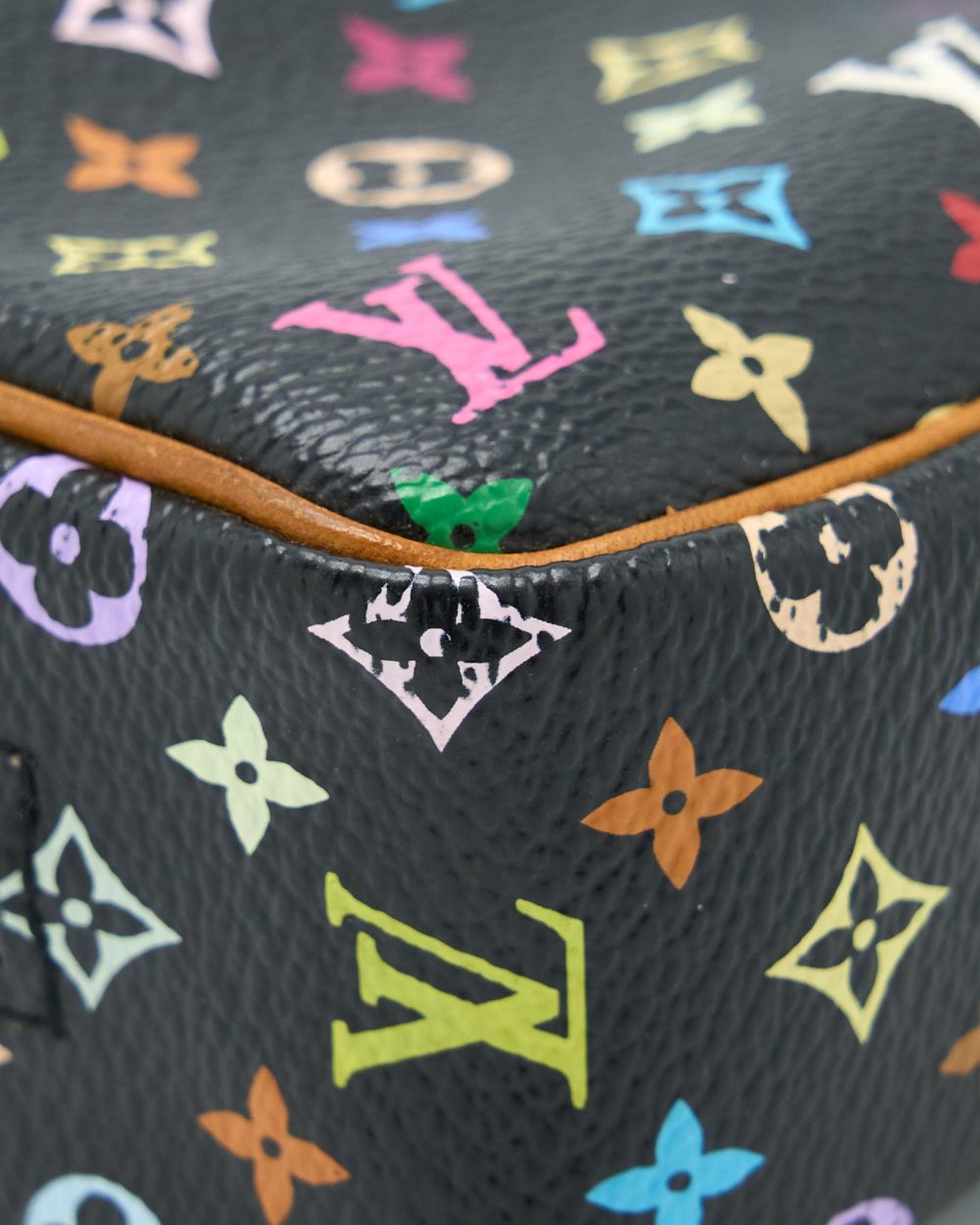 AAA Replica Louis Vuitton LV MINI COIN POUCH MULTICOLOUR MONOGRAM CANVAS GHW