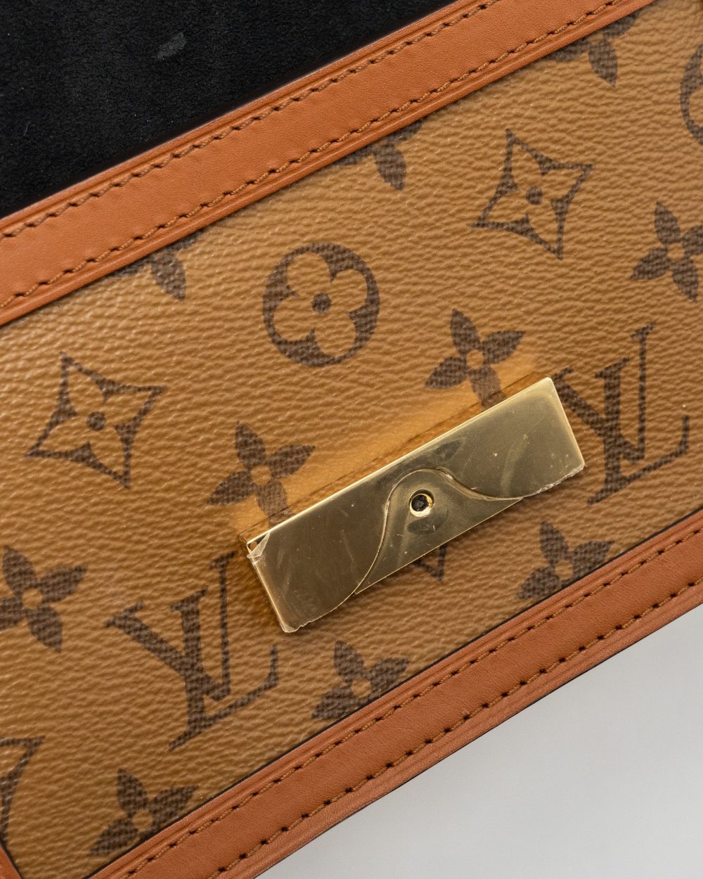 AAA Replica Louis Vuitton LV DAUPHINE BUMBAG MONOGRAM CANVAS GHW