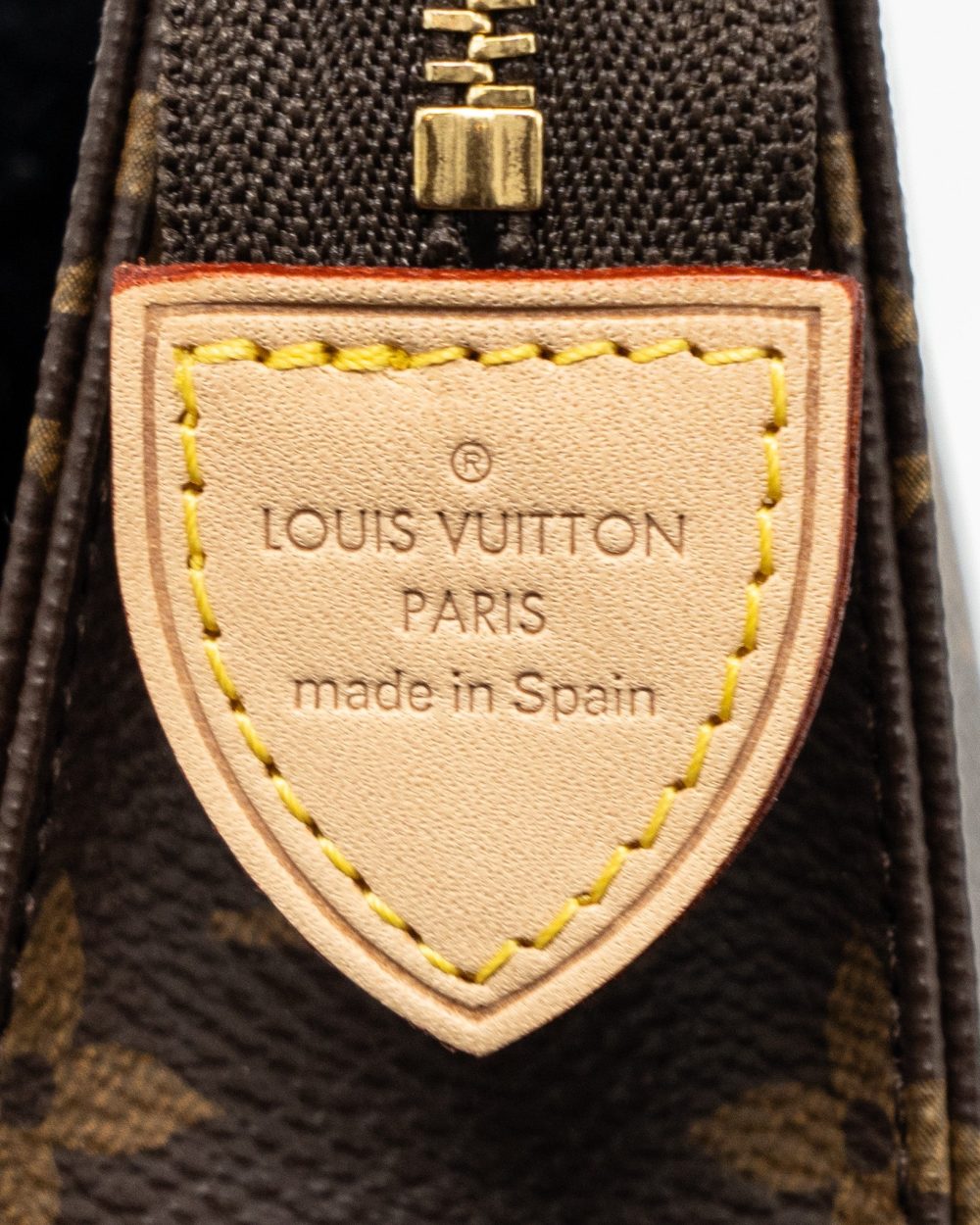 AAA Replica Louis Vuitton LV TOILETRY POUCH 15 MONOGRAM CANVAS GHW