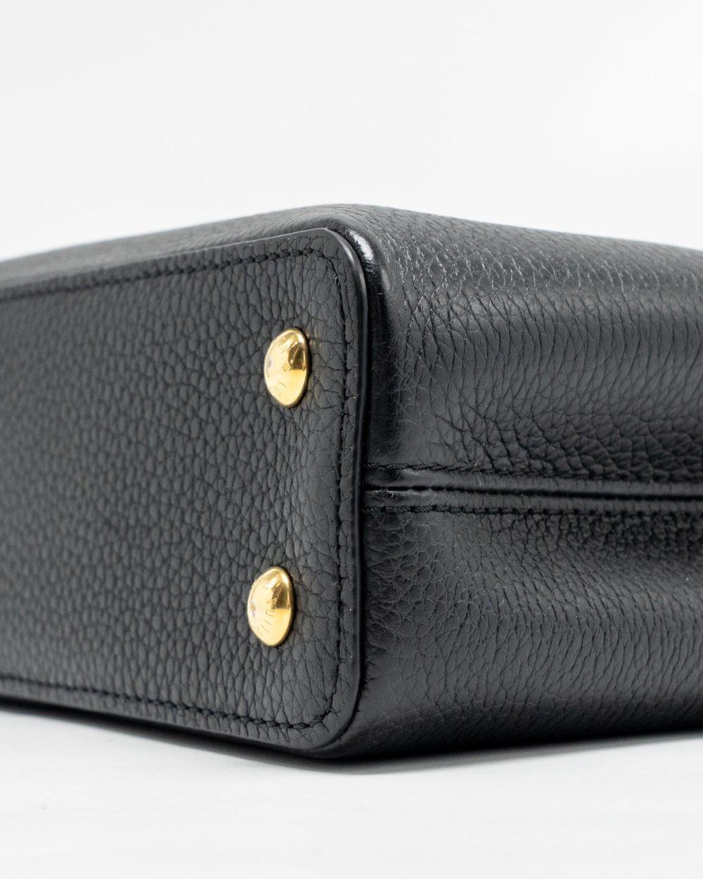 AAA Replica Louis Vuitton LV CAPUCINES MINI TAURILLON BLACK GHW