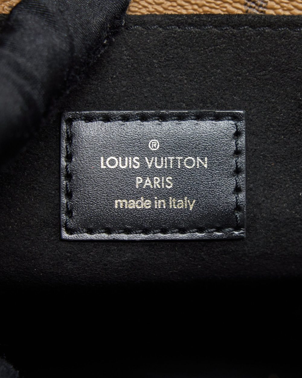 AAA Replica Louis Vuitton LV POCHETTE MÉTIS REVERSE MONOGRAM CANVAS GHW