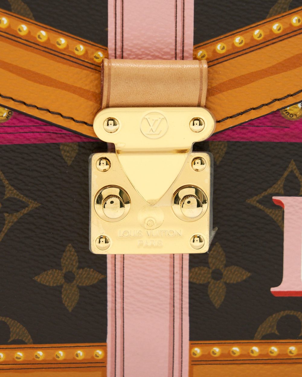 AAA Replica Louis Vuitton LV POCHETTE METIS SUMMER TRUNK WORLD TOUR 2018