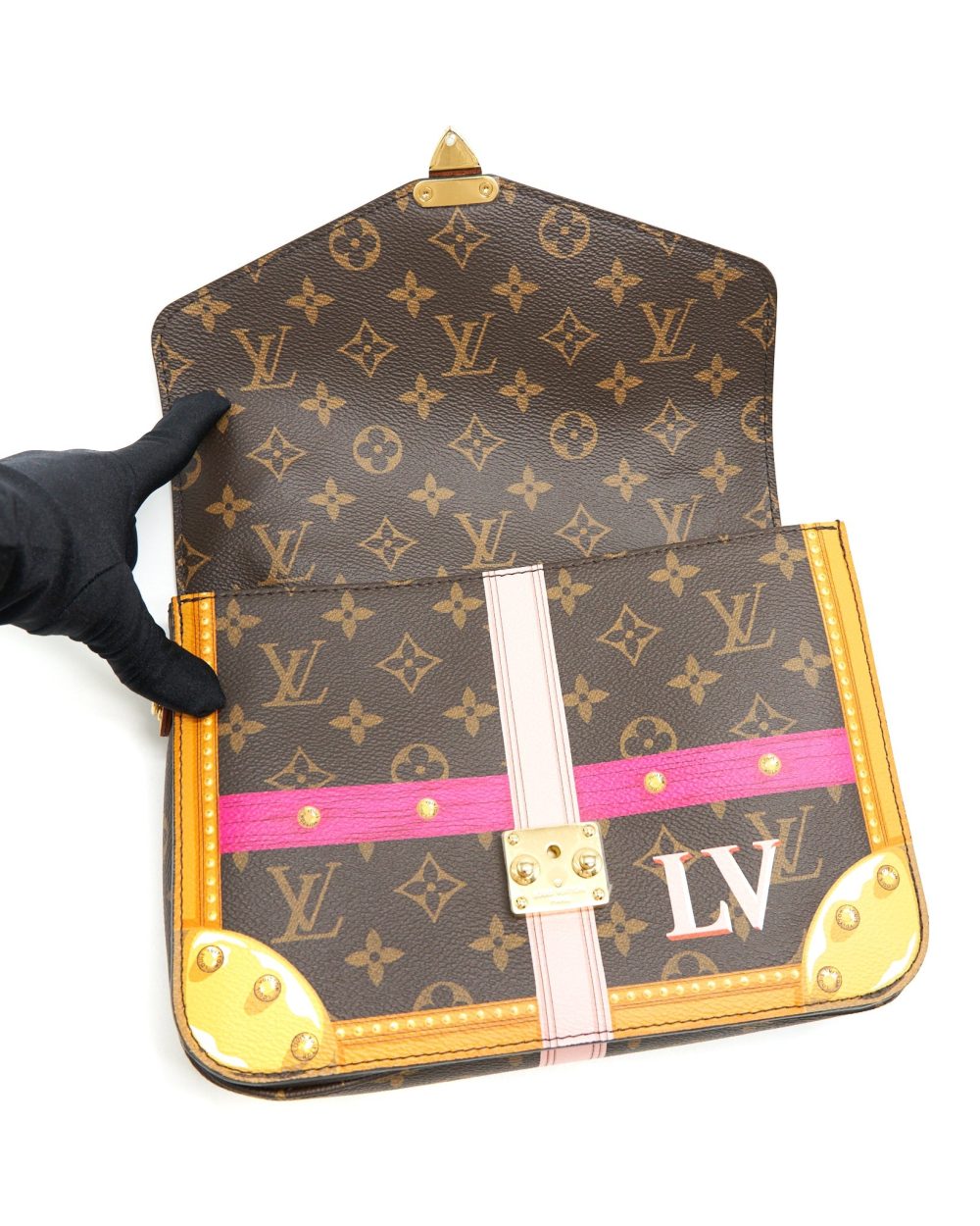 AAA Replica Louis Vuitton LV POCHETTE METIS SUMMER TRUNK WORLD TOUR 2018