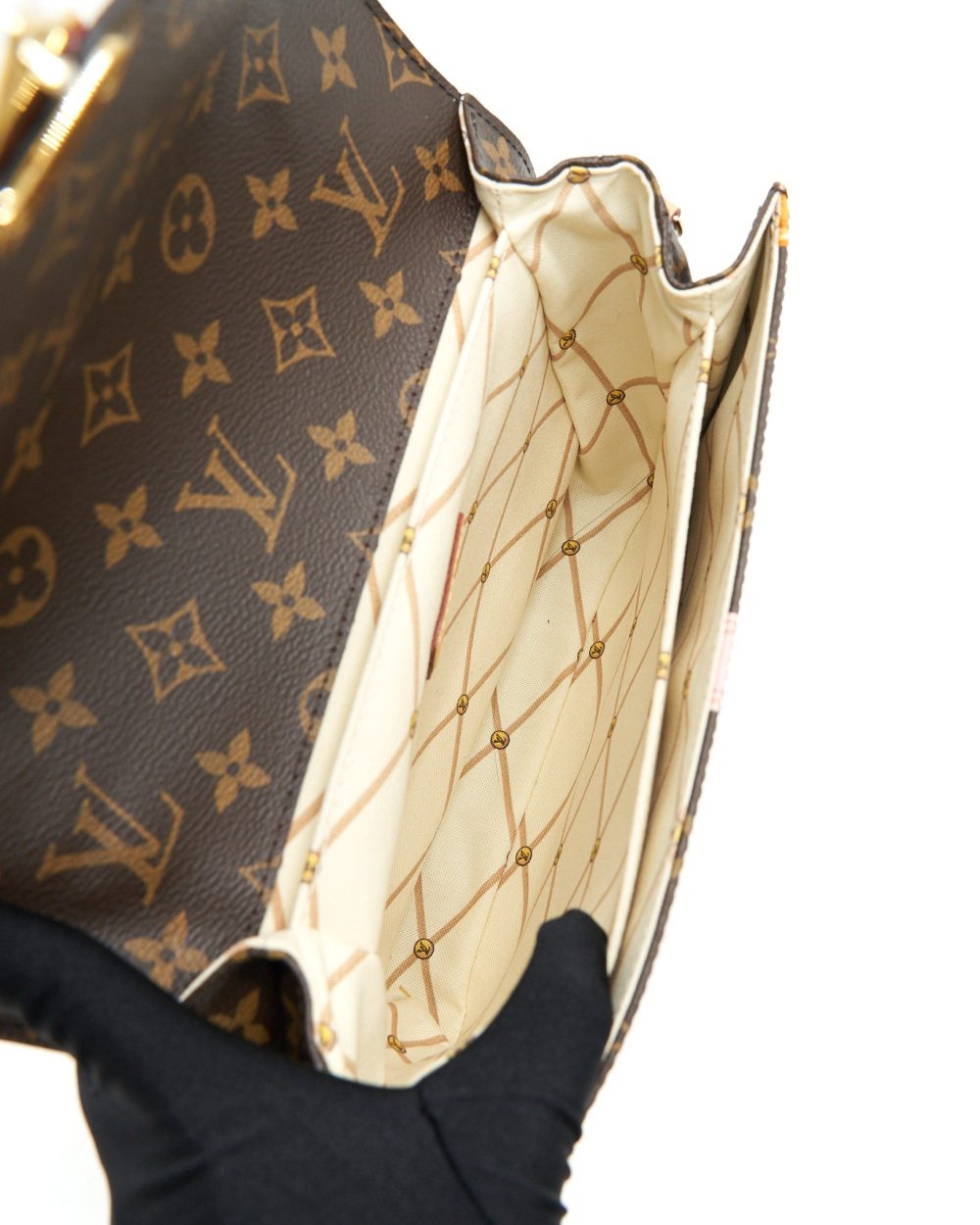 AAA Replica Louis Vuitton LV POCHETTE METIS SUMMER TRUNK WORLD TOUR 2018