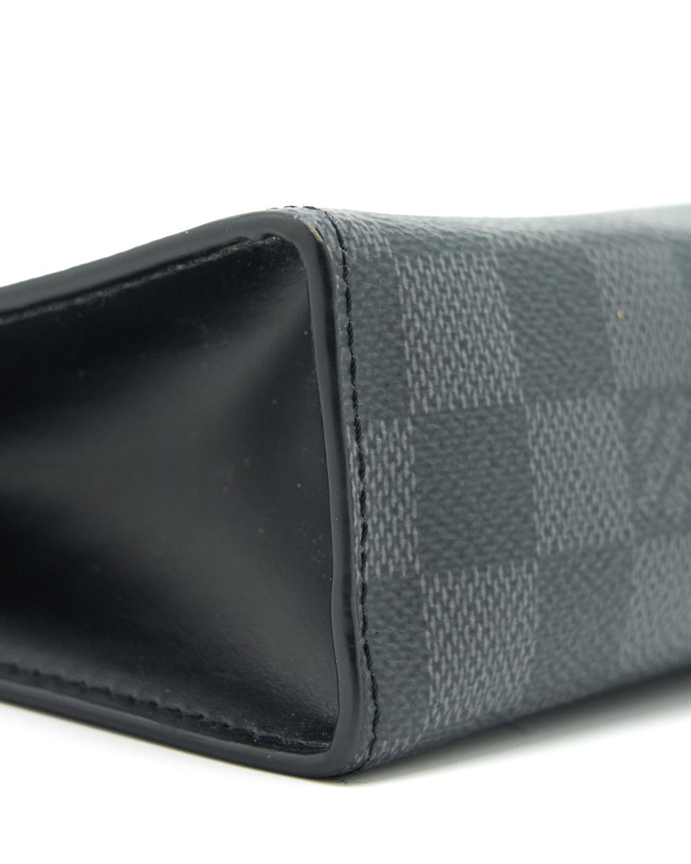 AAA Replica Louis Vuitton LV POCHETTE VOYAGE DAMIER GRAPHITE