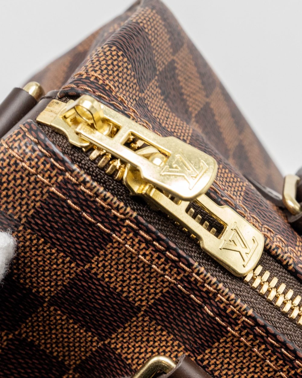 AAA Replica Louis Vuitton LV SPEEDY BANDOULIERE 25 DAMIER EBENE GHW