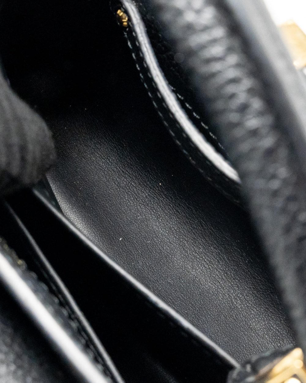 AAA Replica Louis Vuitton LV CAPUCINES MINI TAURILLON BLACK GHW