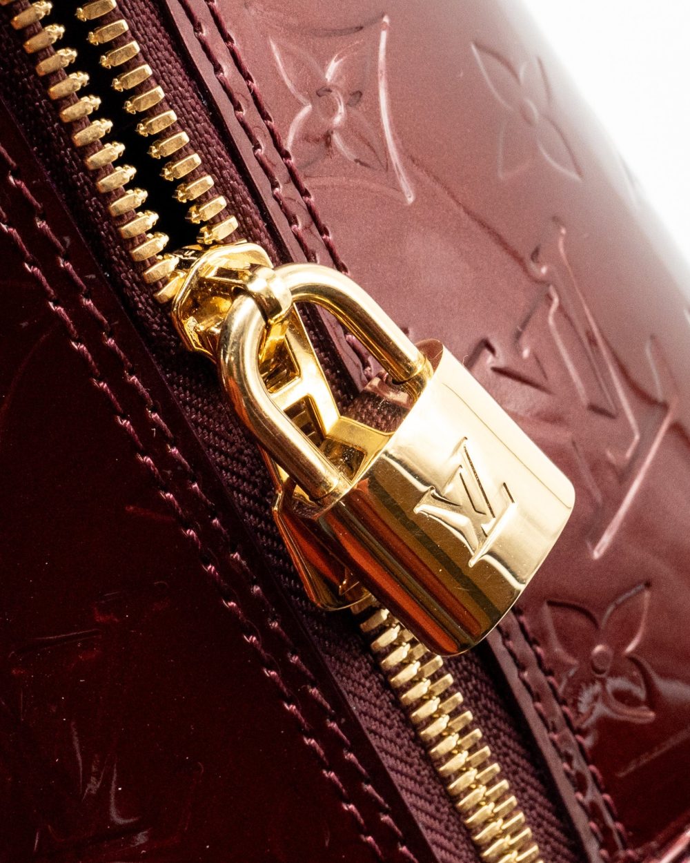 AAA Replica Louis Vuitton LV ALMA PM PATENT LEATHER AMARANTE GHW