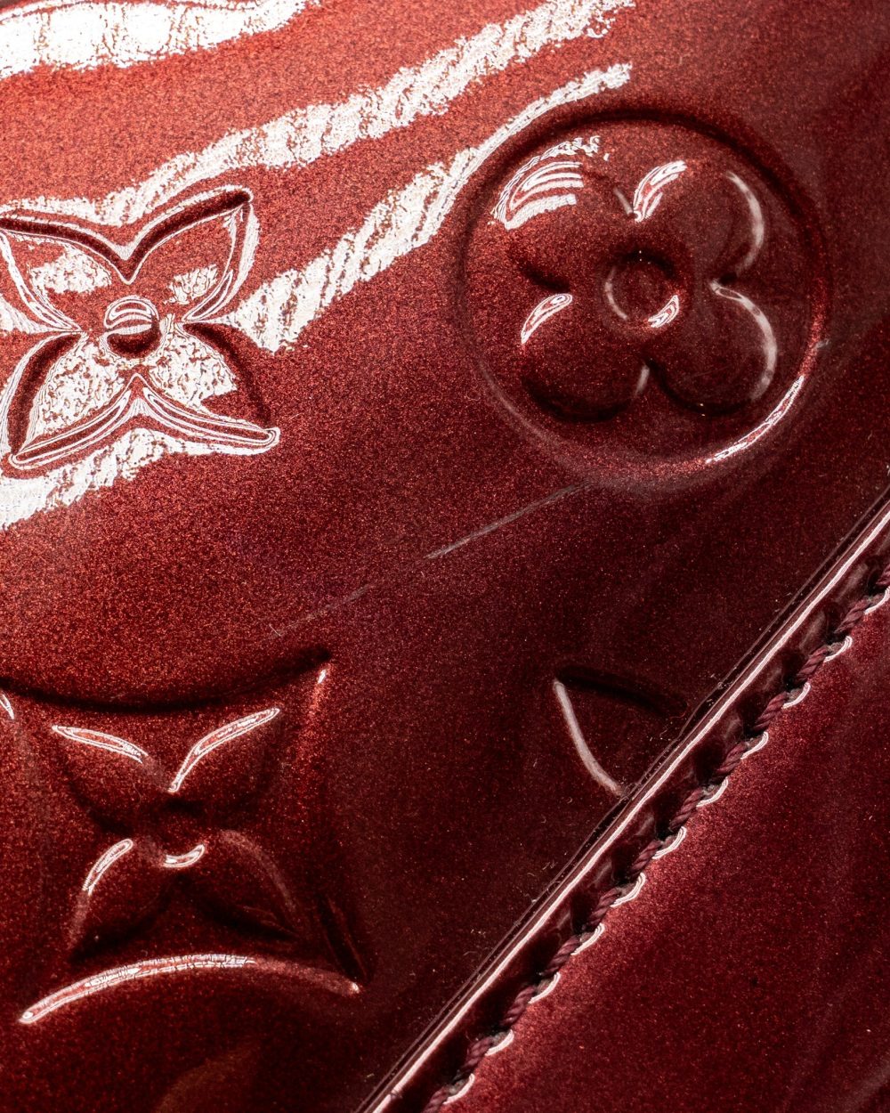 AAA Replica Louis Vuitton LV ALMA PM PATENT LEATHER AMARANTE GHW