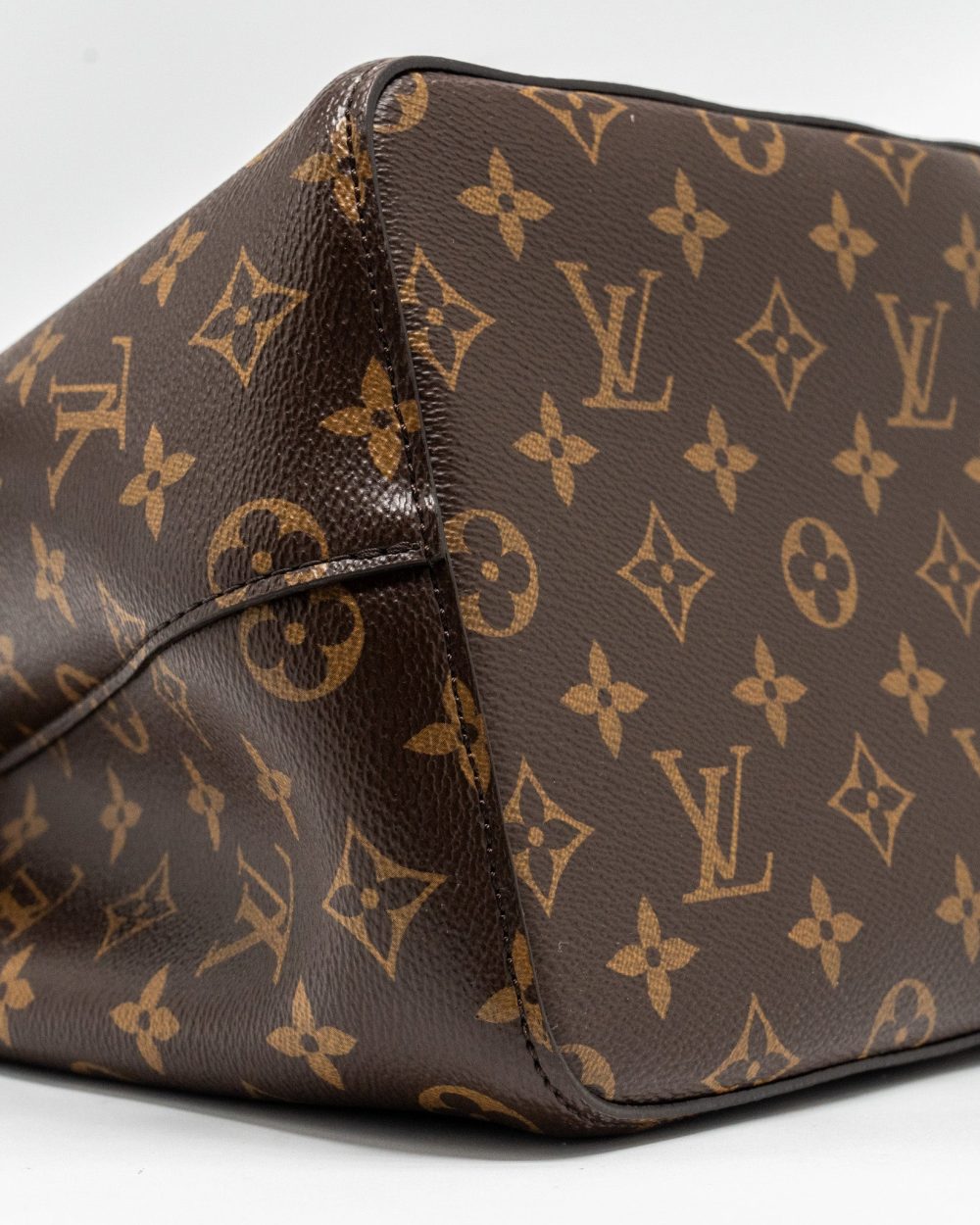 AAA Replica Louis Vuitton LV NEO NOE MONOGRAM CANVAS BLACK GHW 