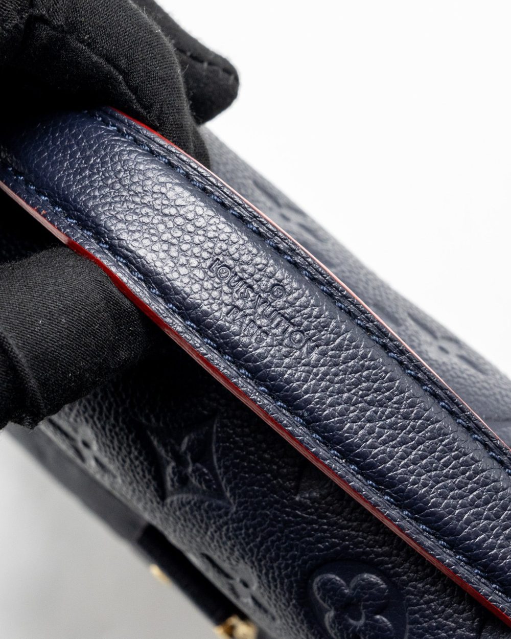 AAA Replica Louis Vuitton LV POCHETTE METIS MONOGRAM EMPREINETE NAVY GHW