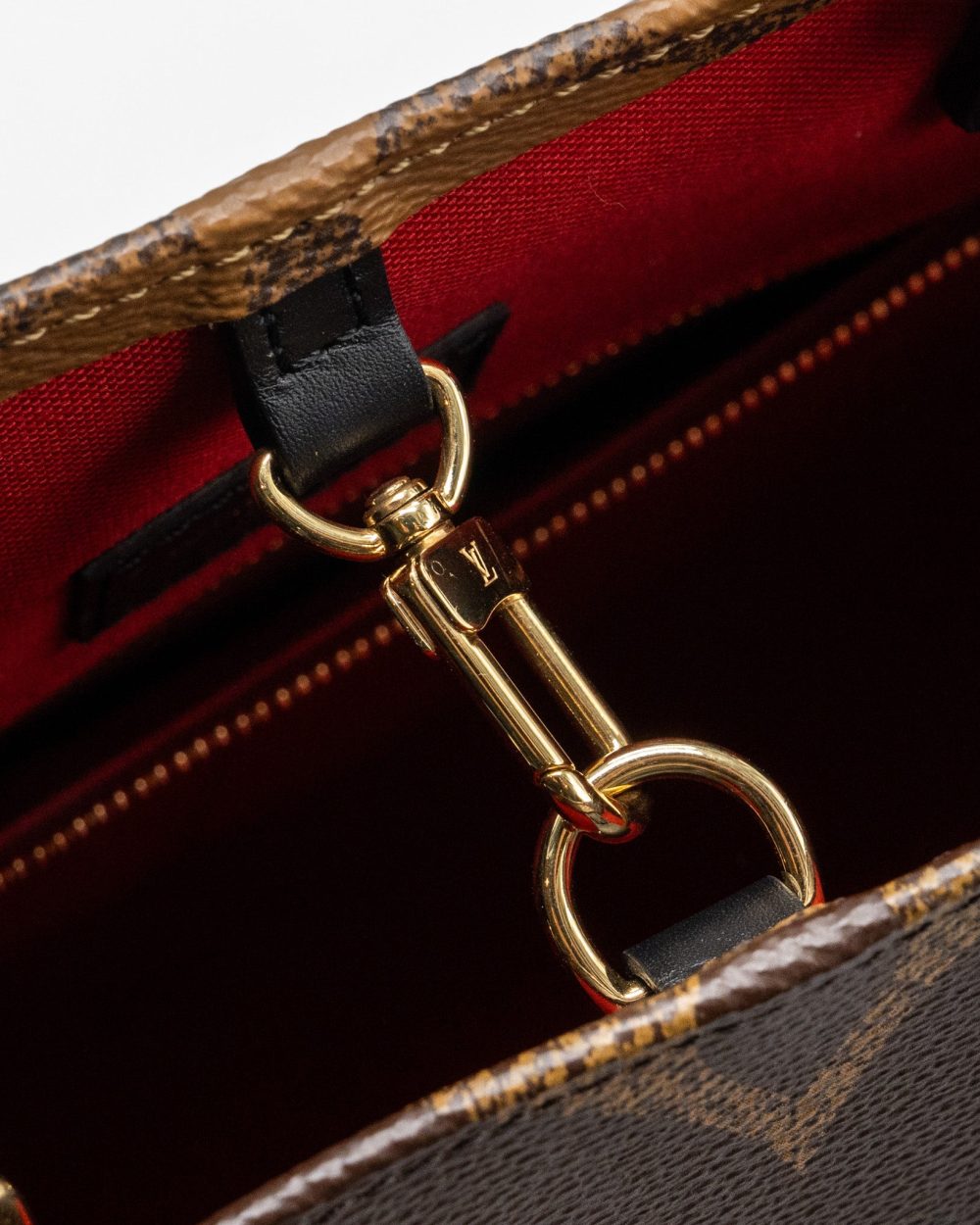 AAA Replica Louis Vuitton LV ONTHEGO MM MONOGRAM CANVAS GHW