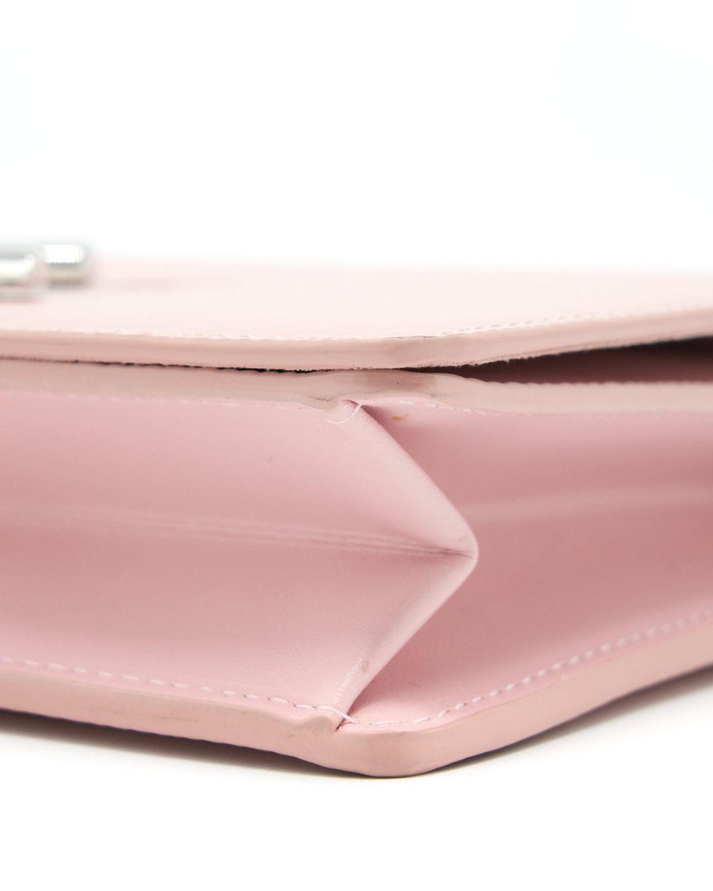 AAA Replica Louis Vuitton LV TWIST WALLET ON CHAIN EPI PINK SHW