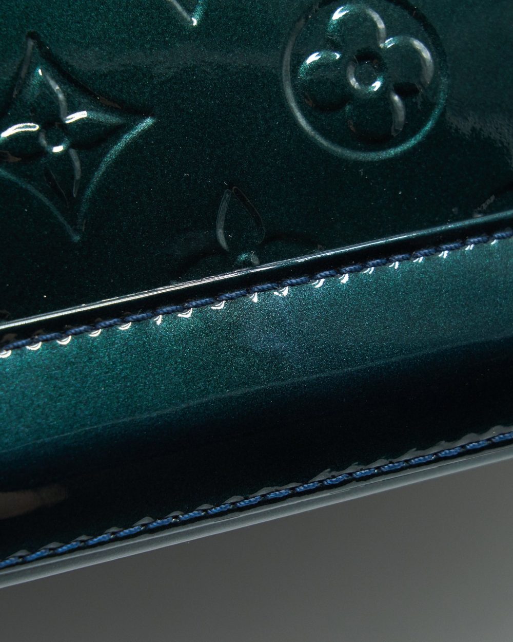 AAA Replica Louis Vuitton LV ALMA PM IN PATENT FORREST GREEN