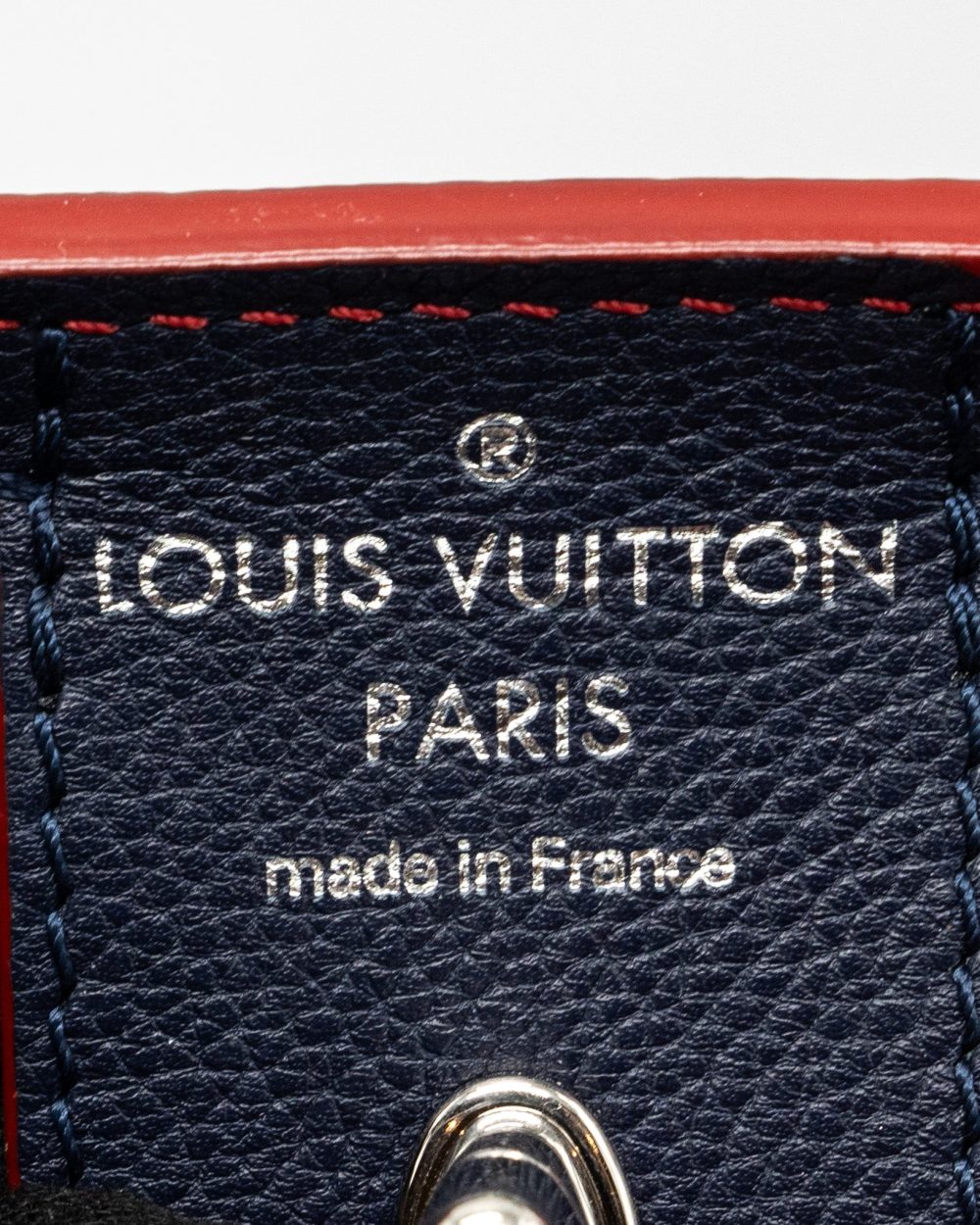 AAA Replica Louis Vuitton LV LOCK ME TOTE BAG CALFSKIN NAVY SHW