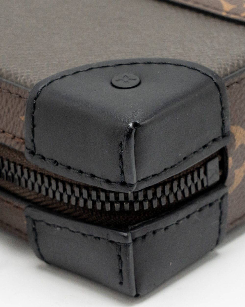 AAA Replica Louis Vuitton LV SOFT TRUNK WALLET TAIGA / MONOGRAM CANVAS KHAKI GREEN BLACK HARDWARE
