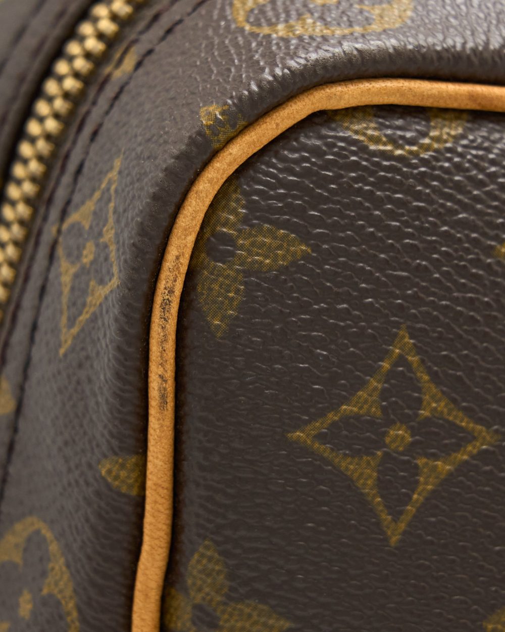 AAA Replica Louis Vuitton LV SMALL LUGGAGE BAG MONOGRAM CANVAS GHW