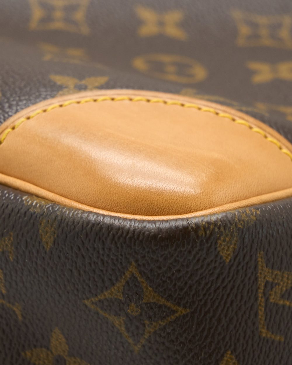 AAA Replica Louis Vuitton LV LARGE LUGGAGE BAG MONOGRAM CANVAS GHW